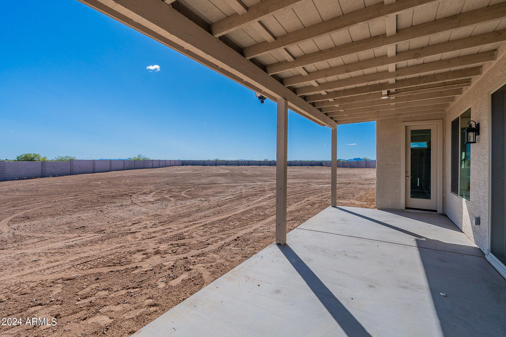 23012 W PEAKVIEW Road