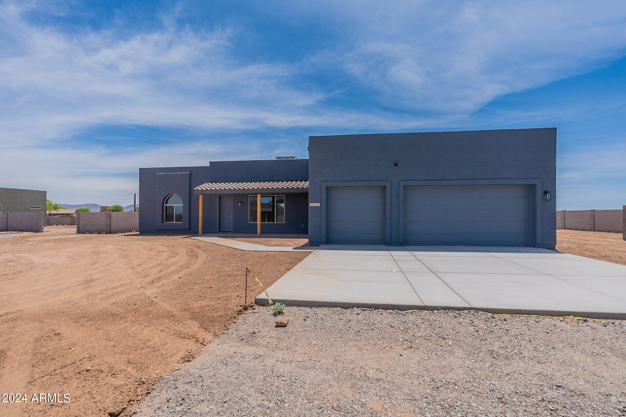 23014 W PEAKVIEW Road
