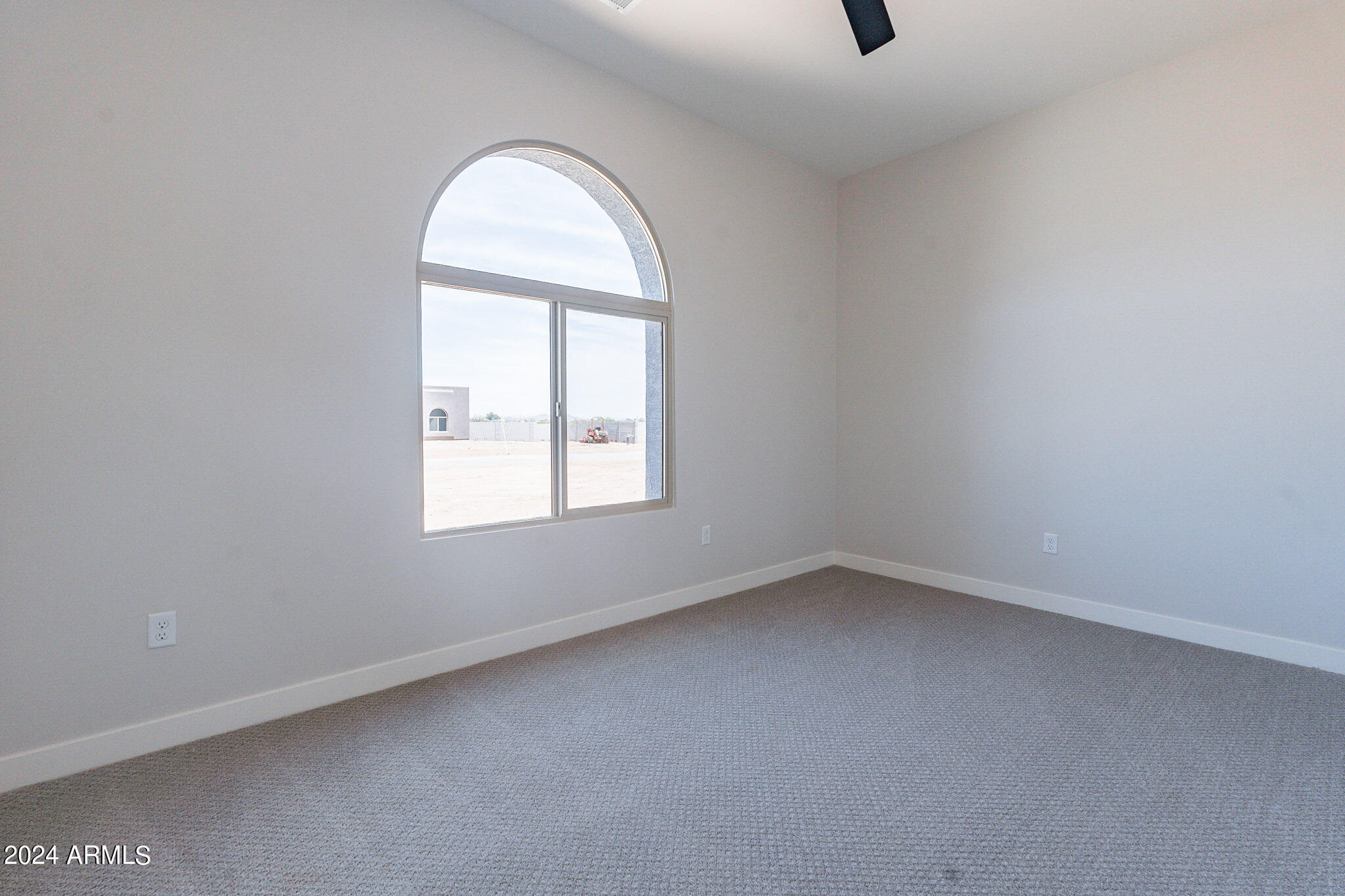 23014 W PEAKVIEW Road
