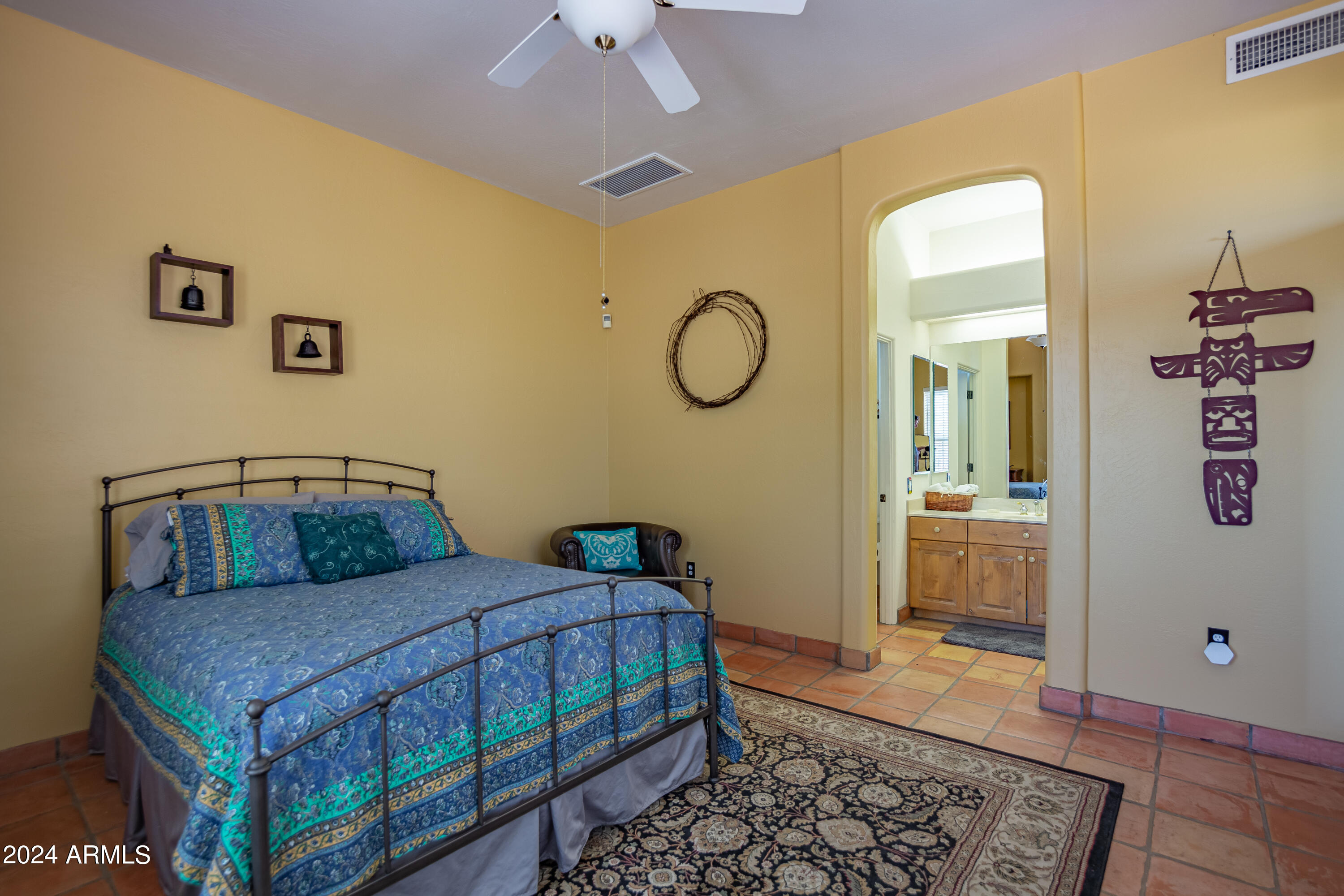 8315 E BRONCO Trail