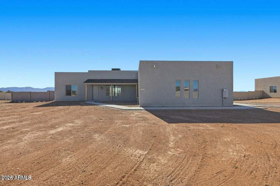 23109 W SKINNER Road