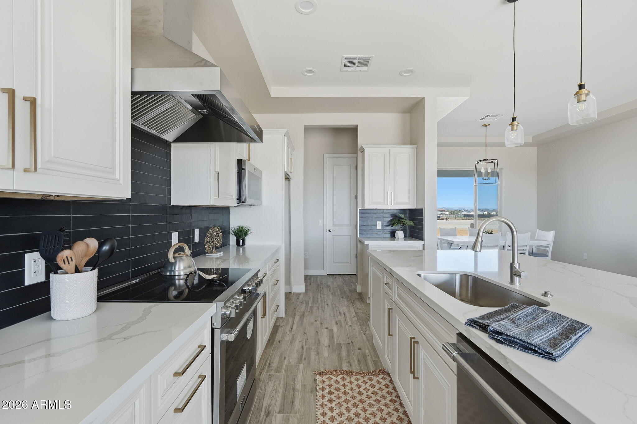 23131 W Skinner Road