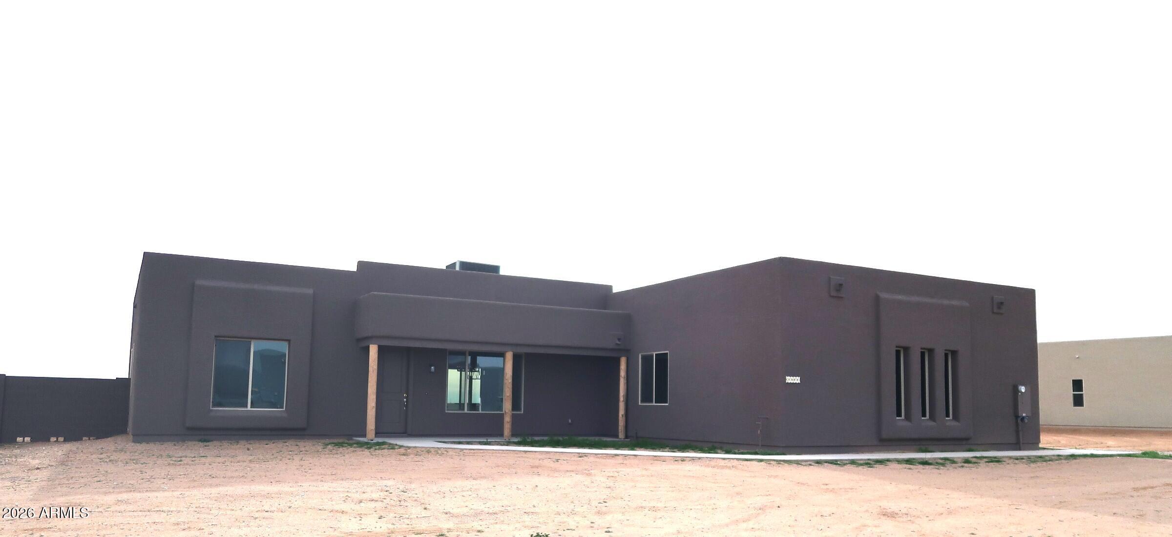 23175 W SKINNER Road