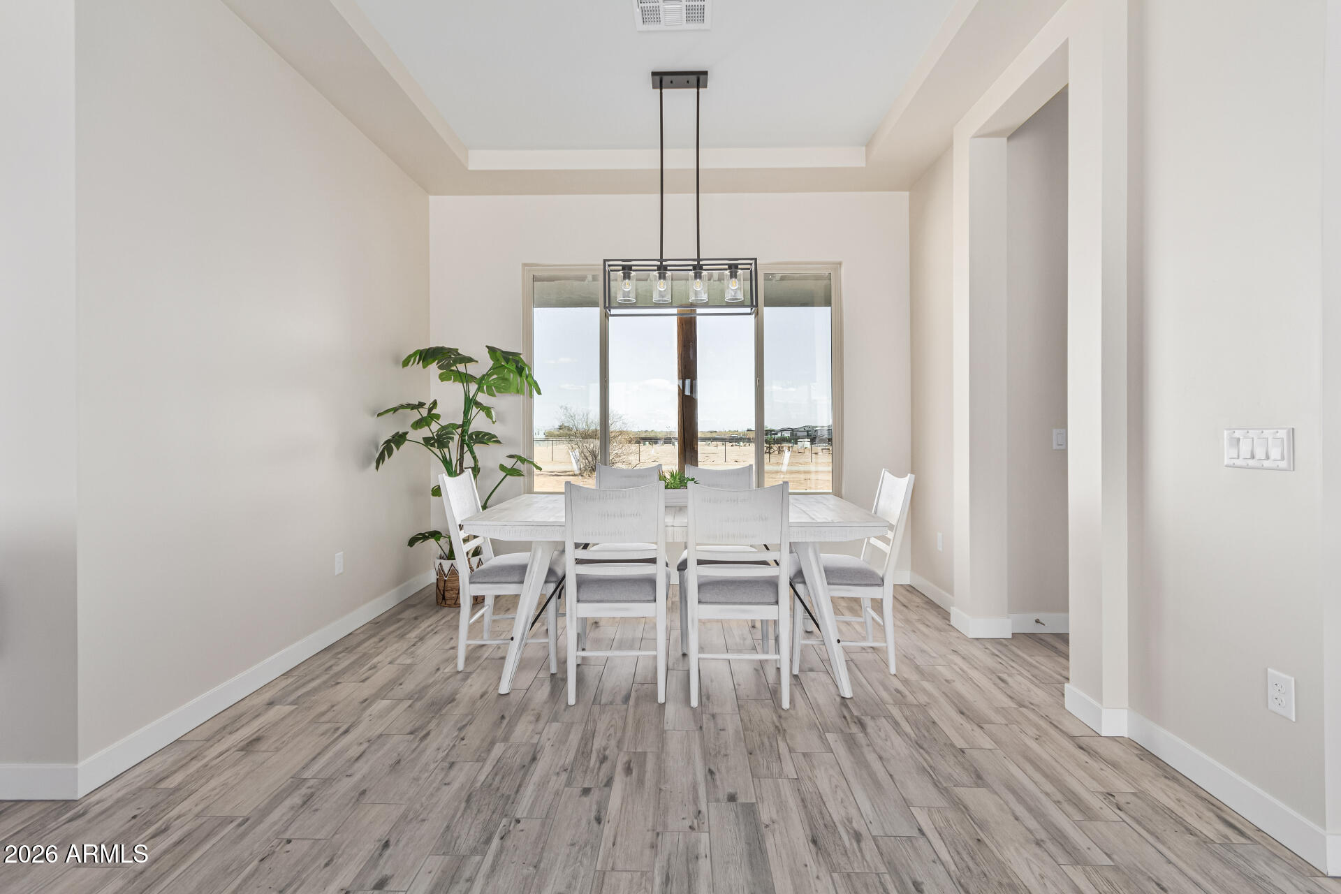 23175 W SKINNER Road