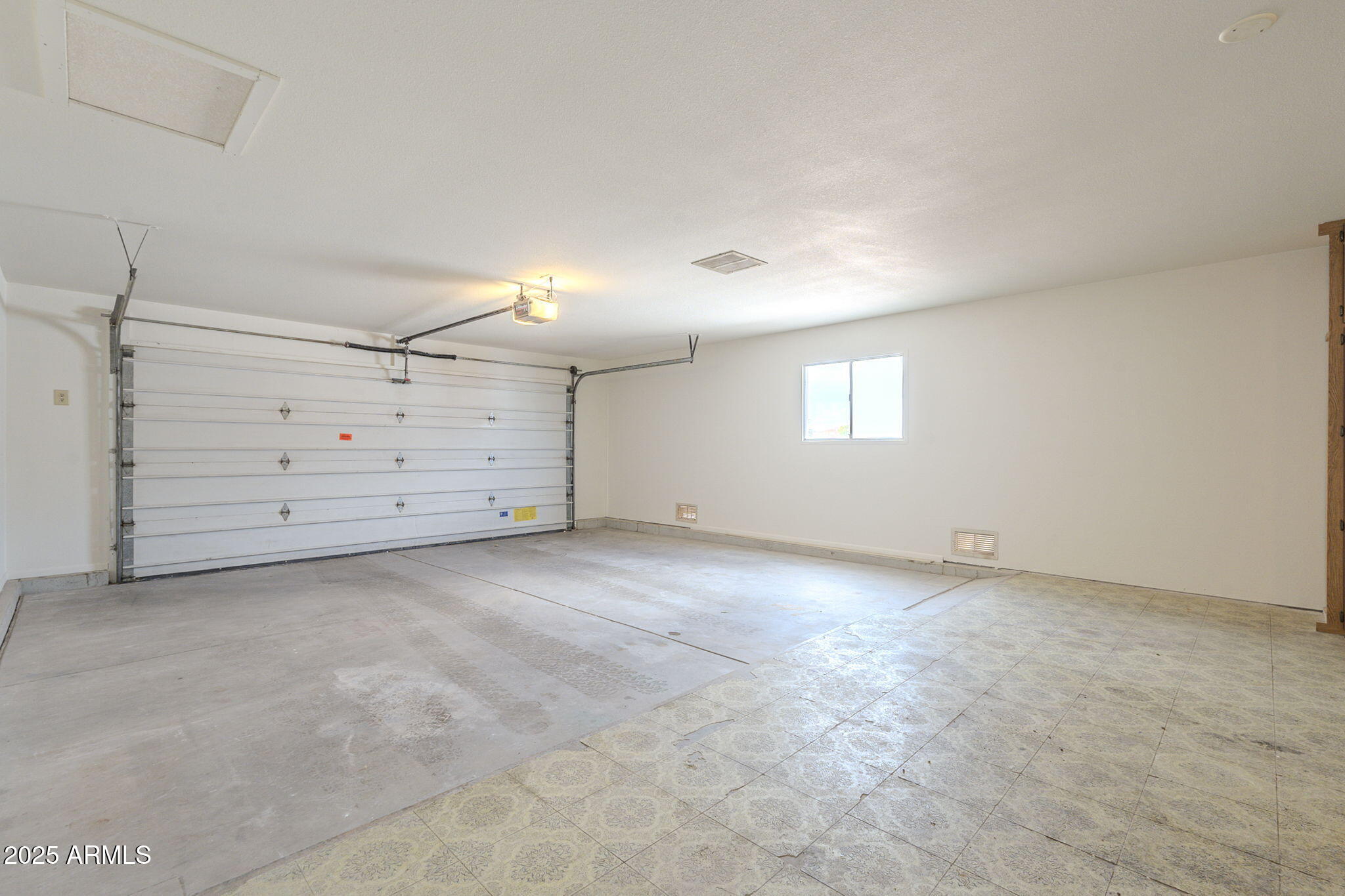 19825 N 100TH Avenue