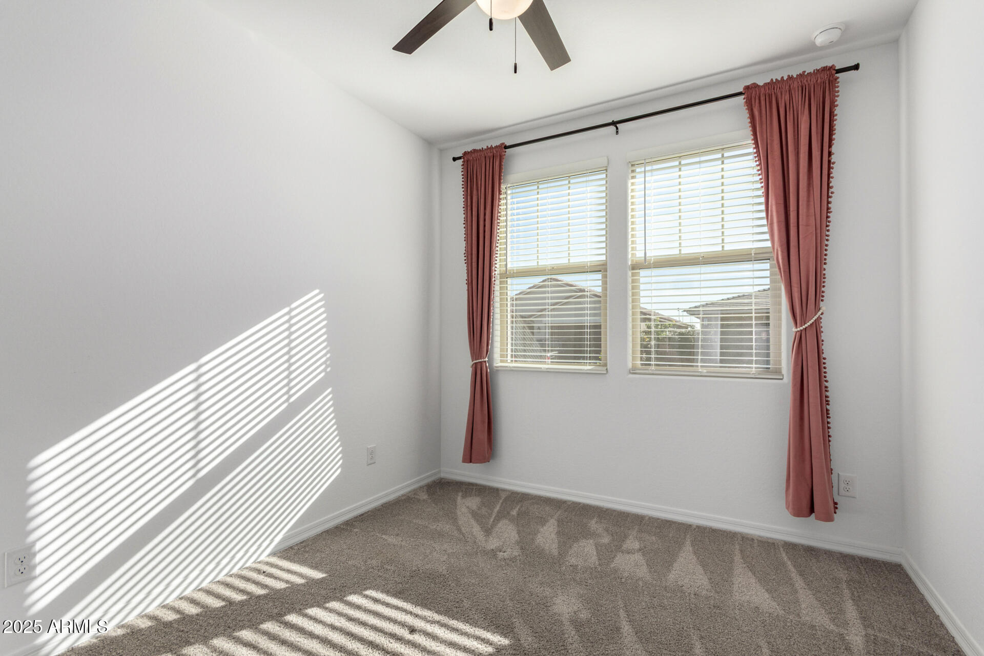 20264 W MONTECITO Avenue