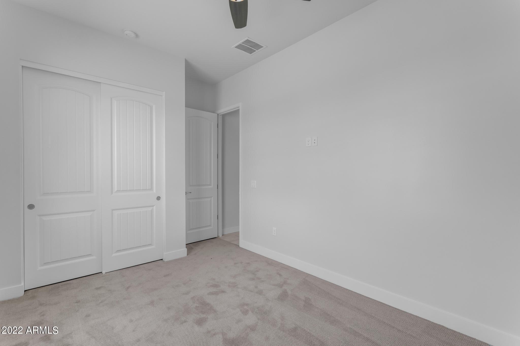 24463 N 194TH Avenue