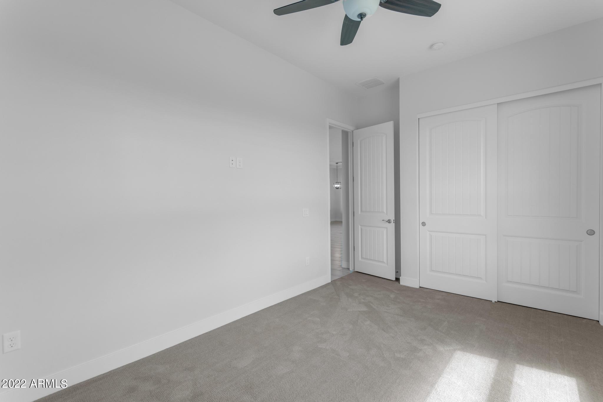 24463 N 194TH Avenue