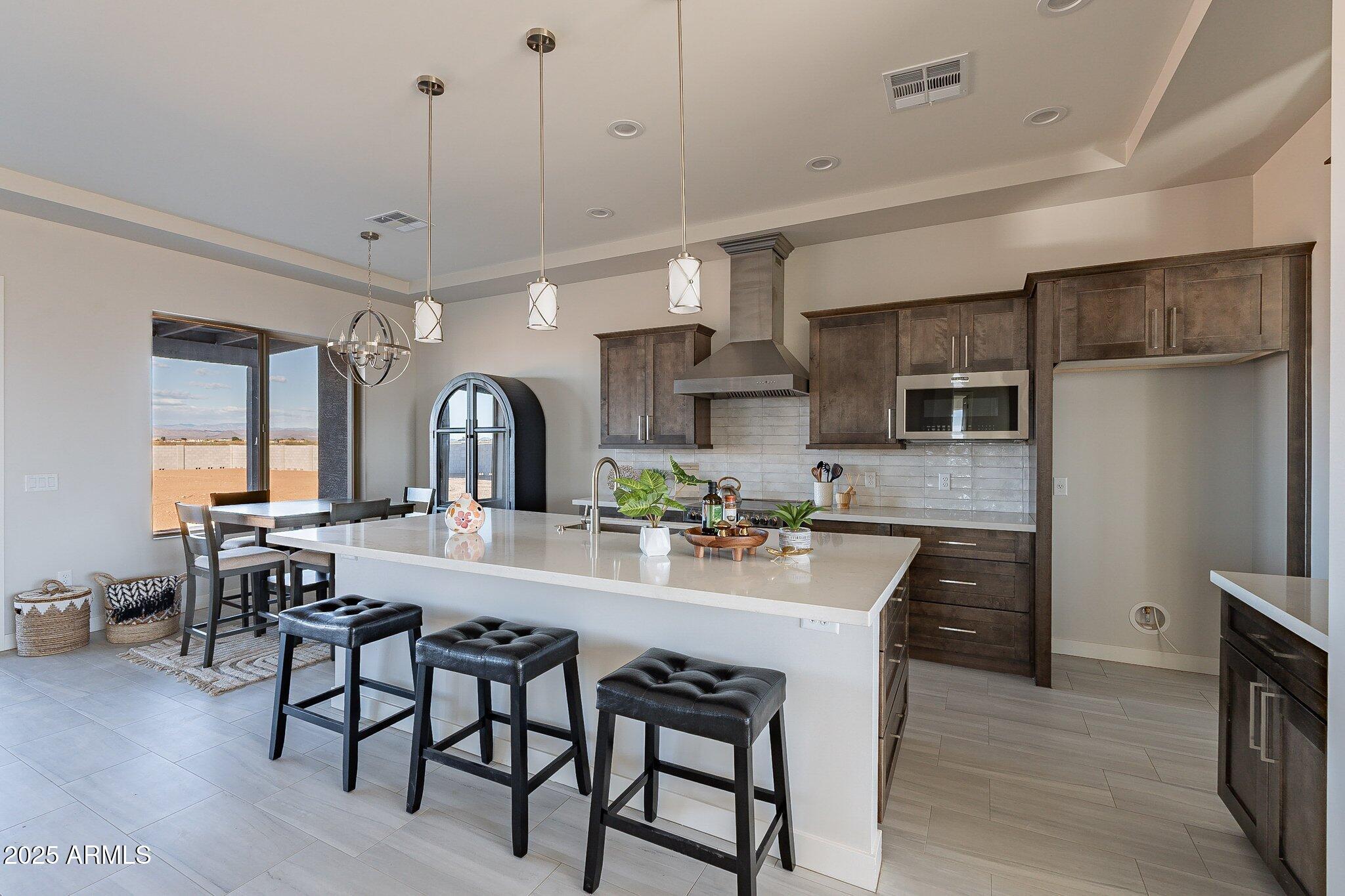 24463 N 194TH Avenue