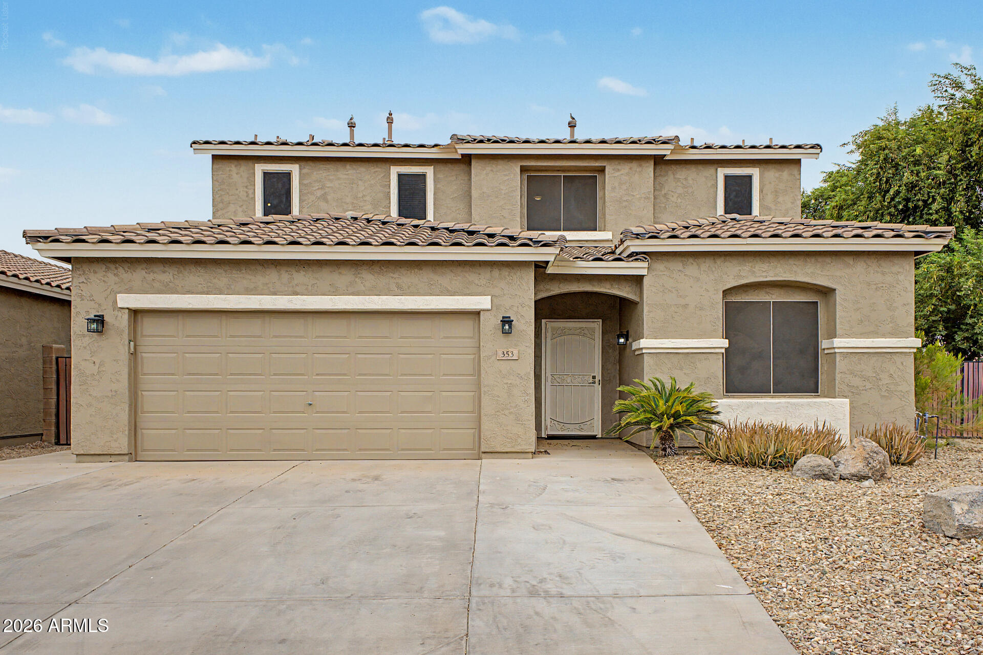 353 E CHELSEA Drive