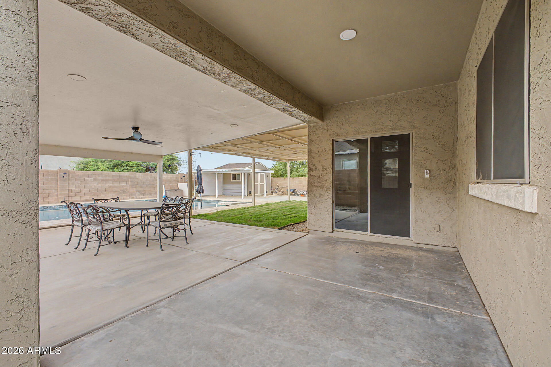 353 E CHELSEA Drive