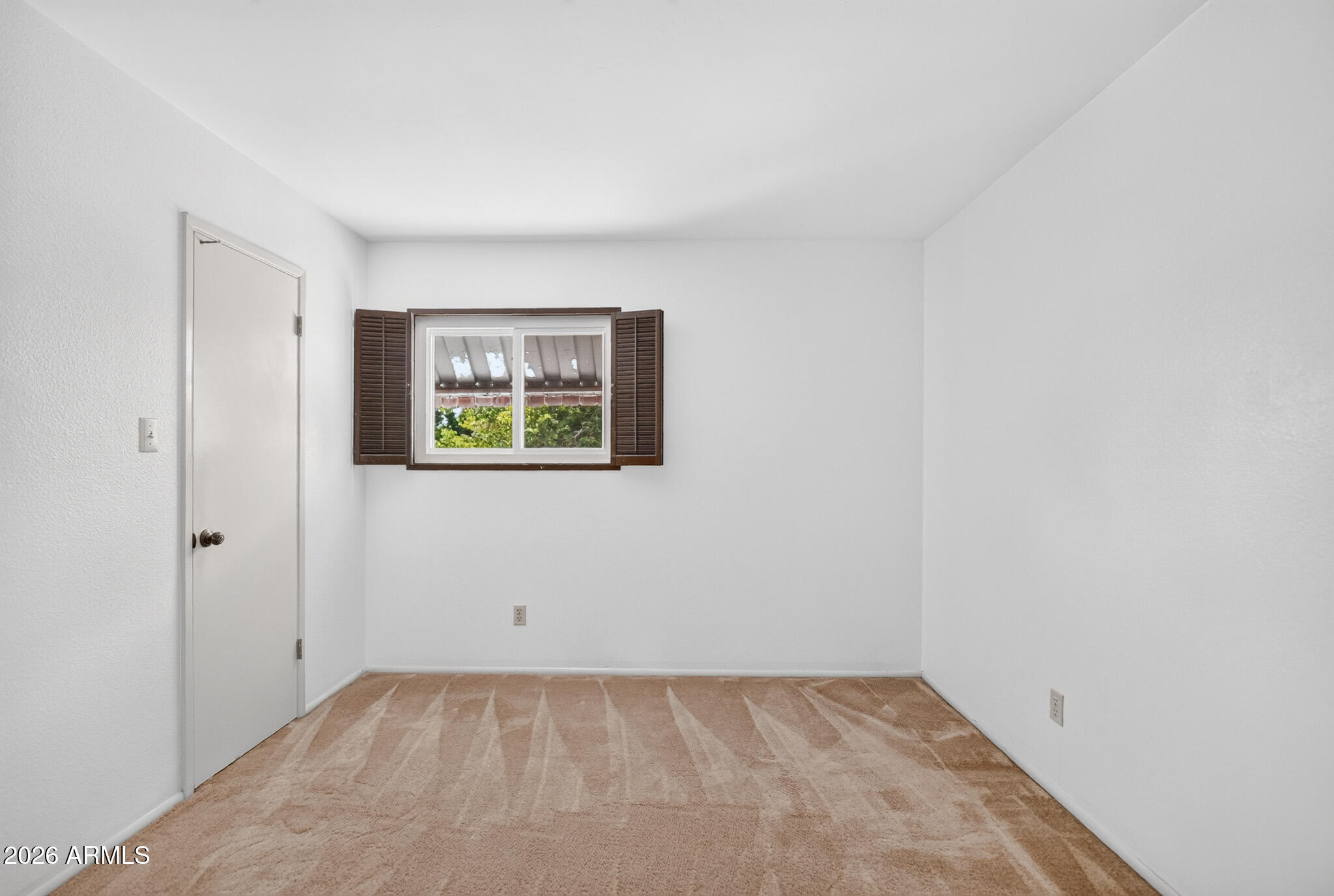 8333 E VALLEY VISTA Drive
