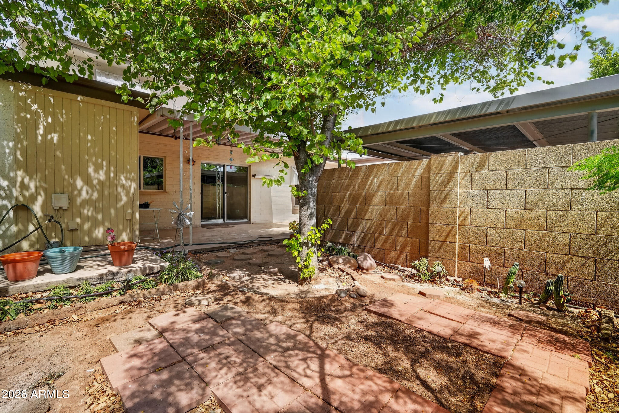 8333 E VALLEY VISTA Drive