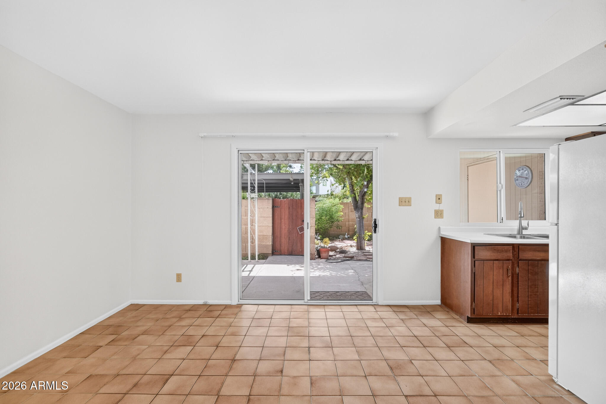 8333 E VALLEY VISTA Drive