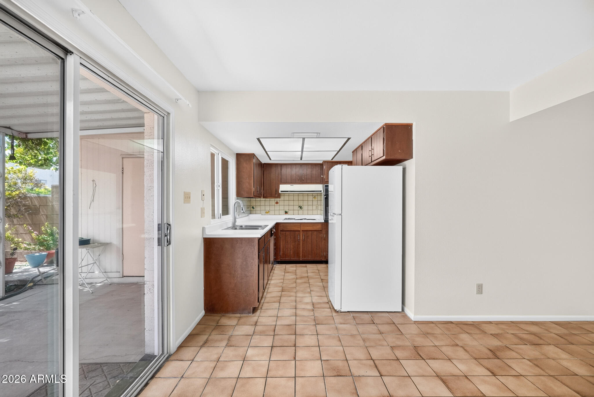 8333 E VALLEY VISTA Drive