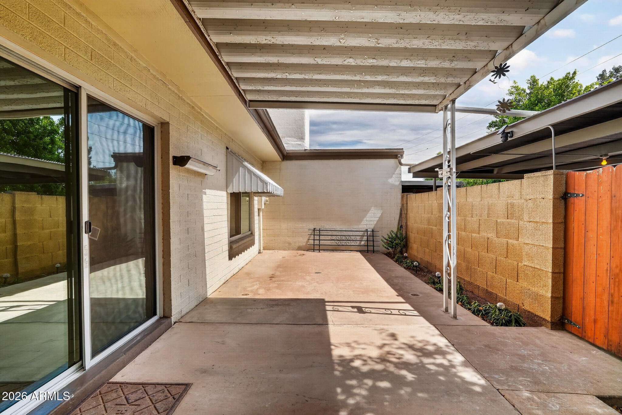 8333 E VALLEY VISTA Drive