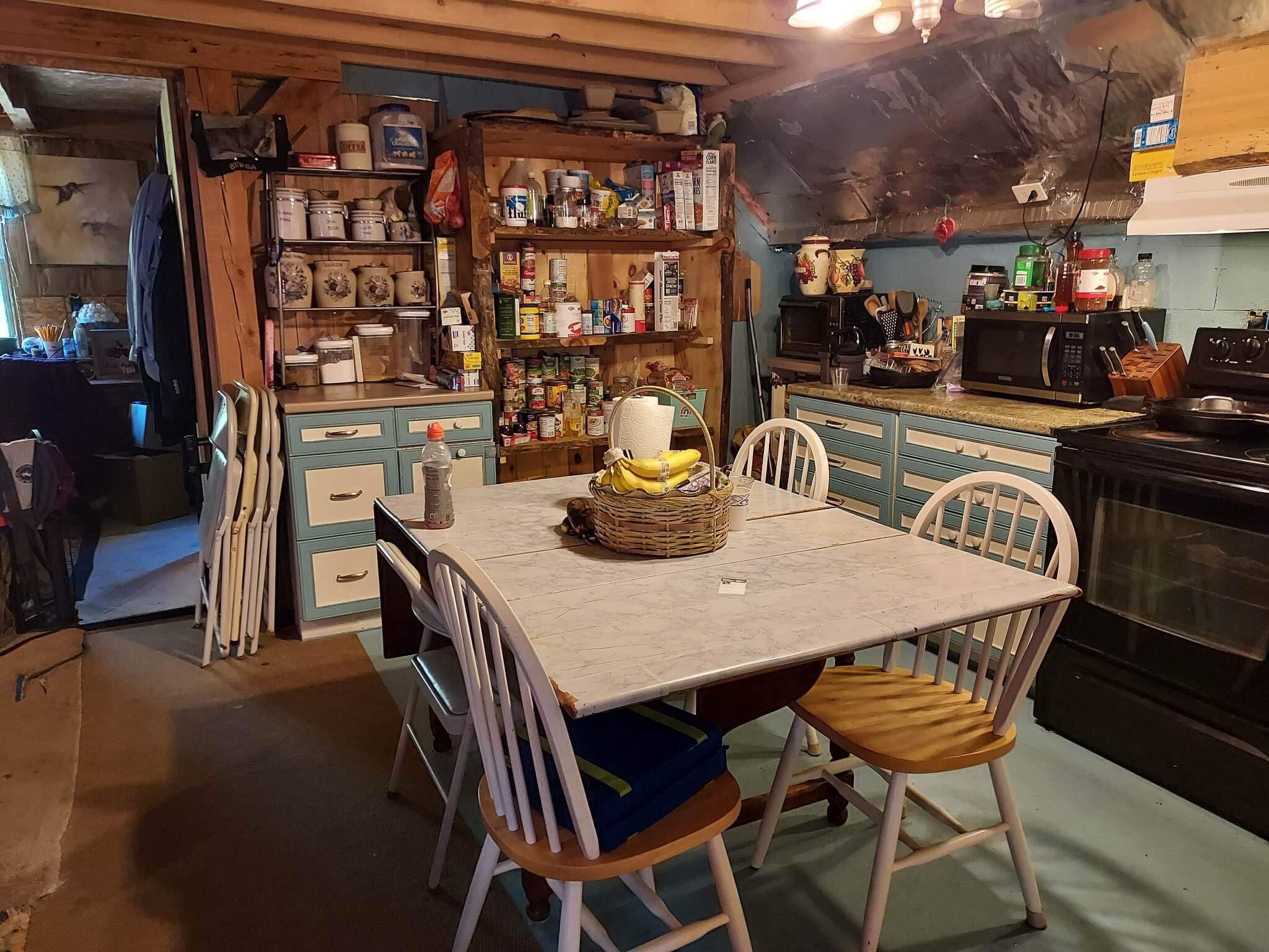 632 River Road