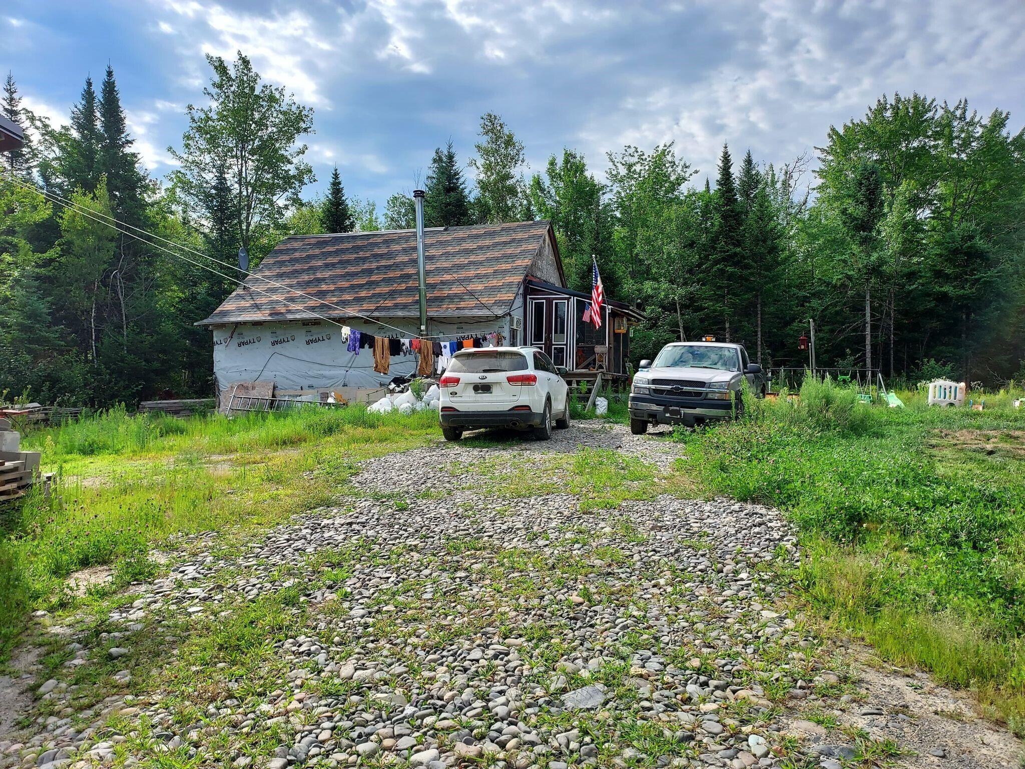 632 River Road
