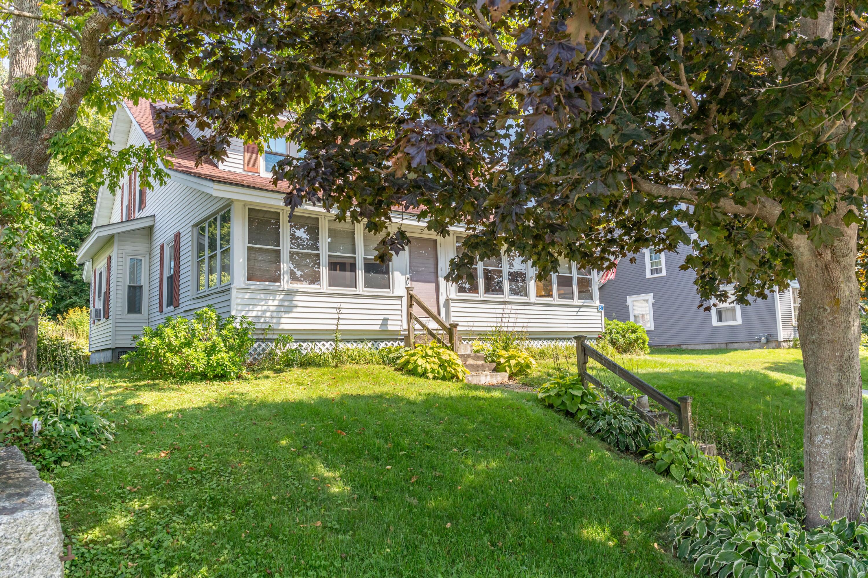 157 Main Street