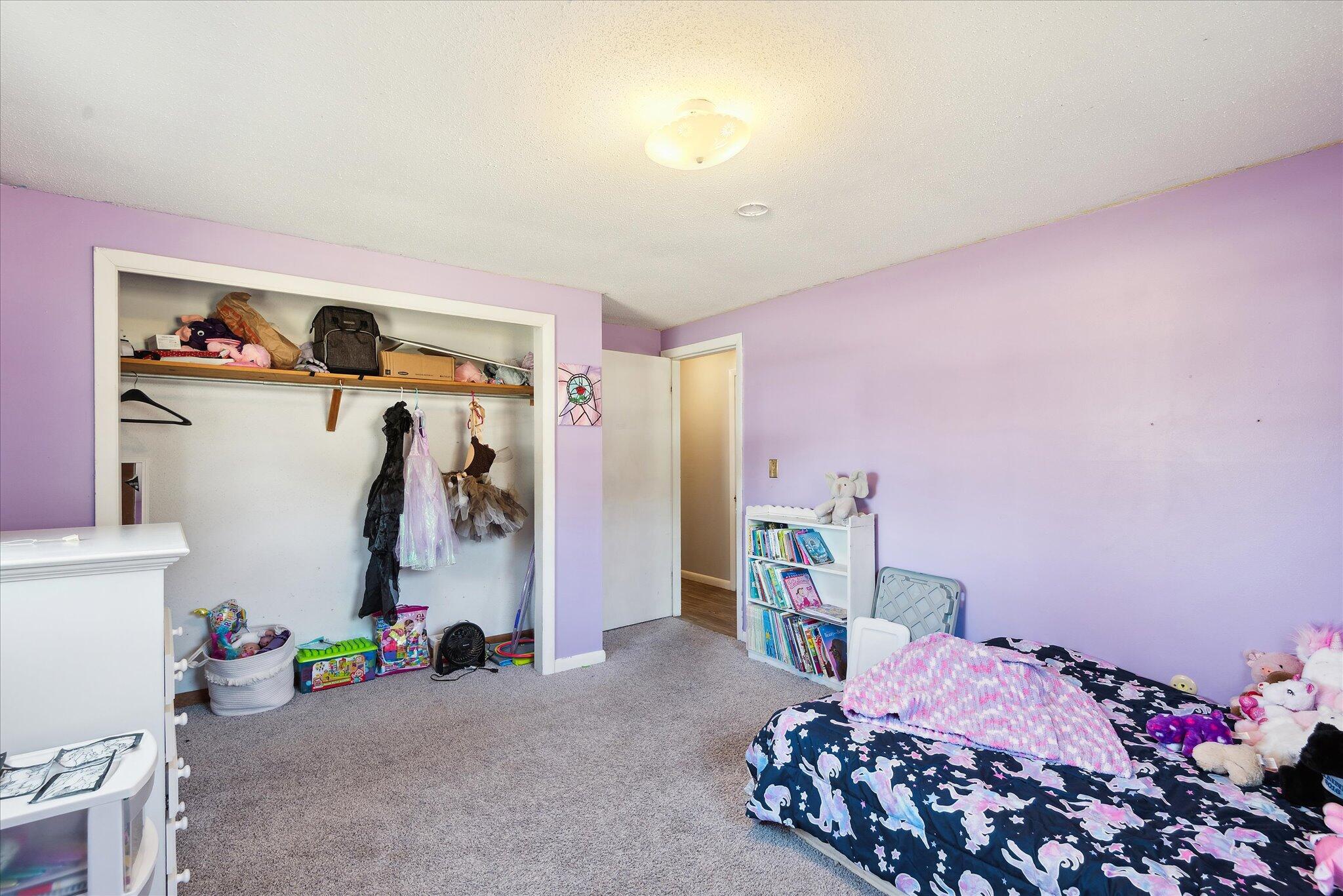48 Bayview Avenue