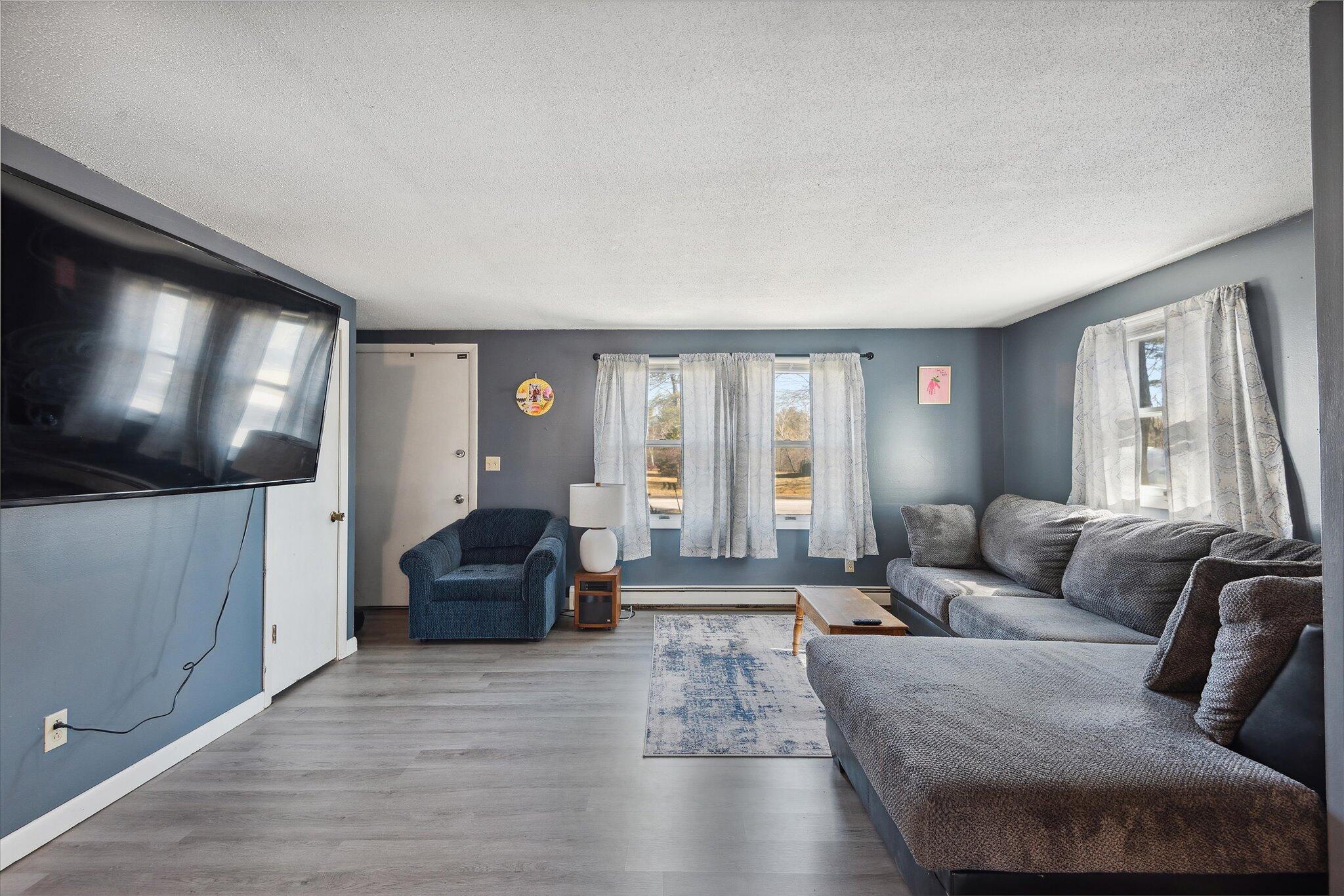 48 Bayview Avenue