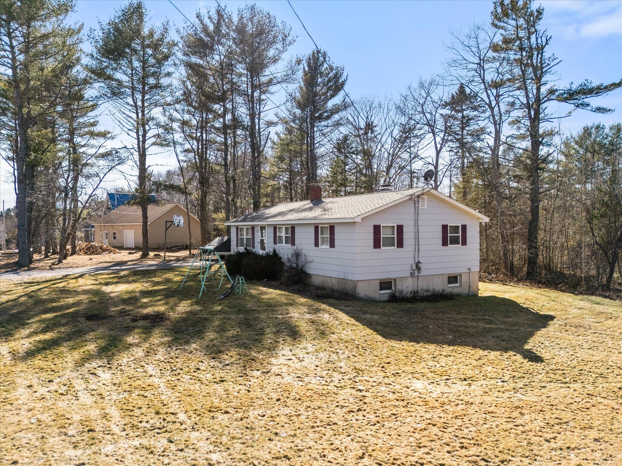 48 Bayview Avenue