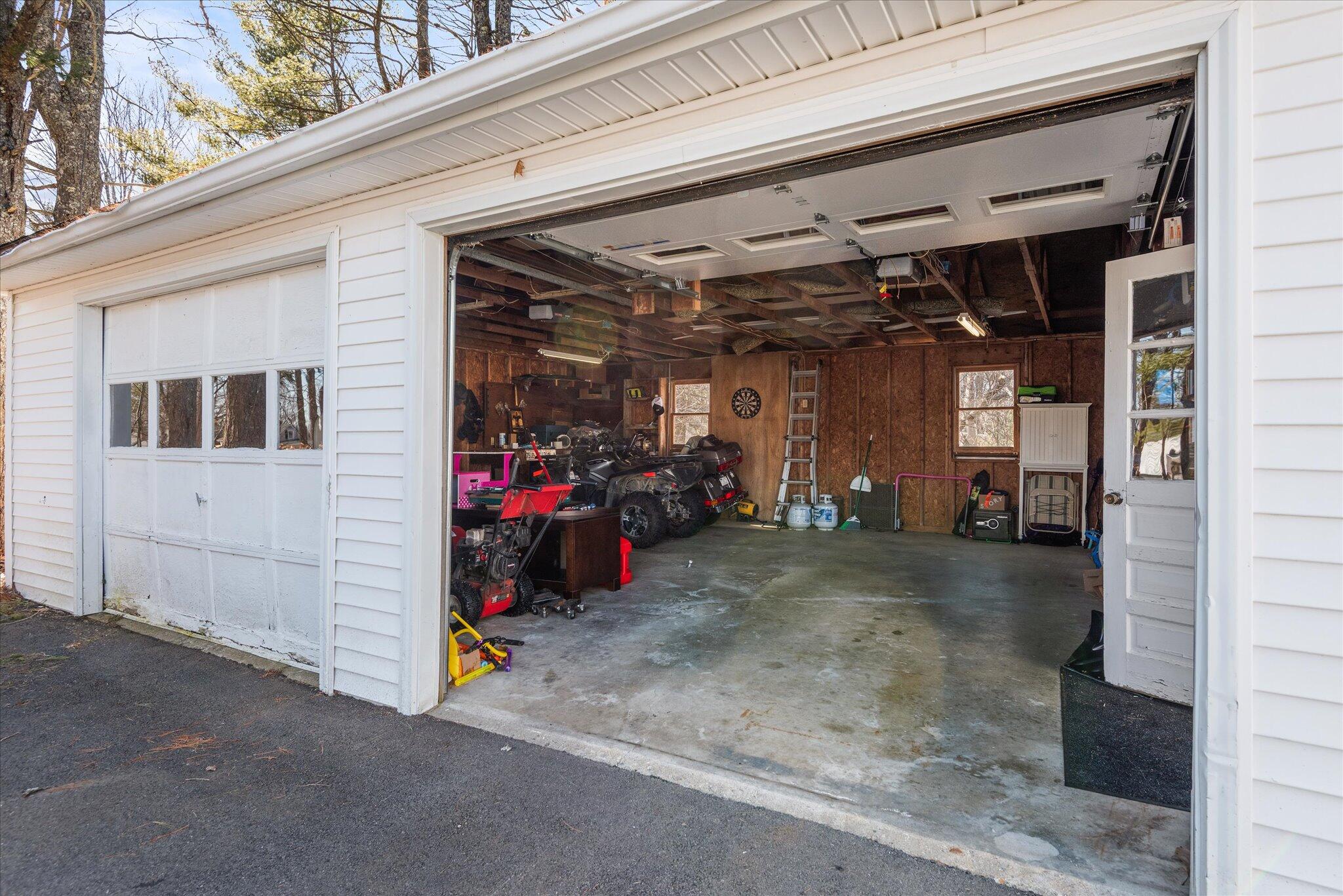 48 Bayview Avenue