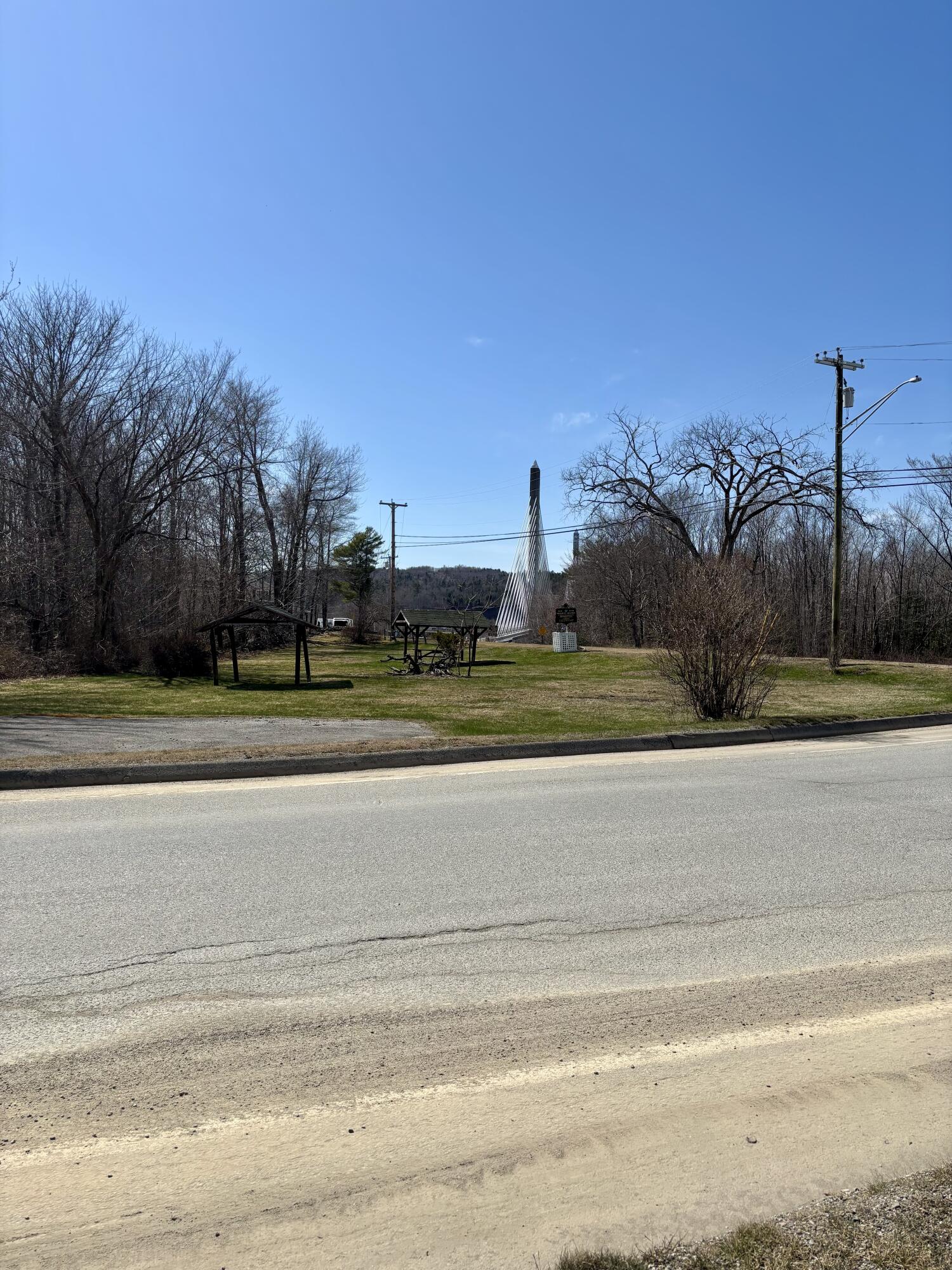 2 Bridges Road