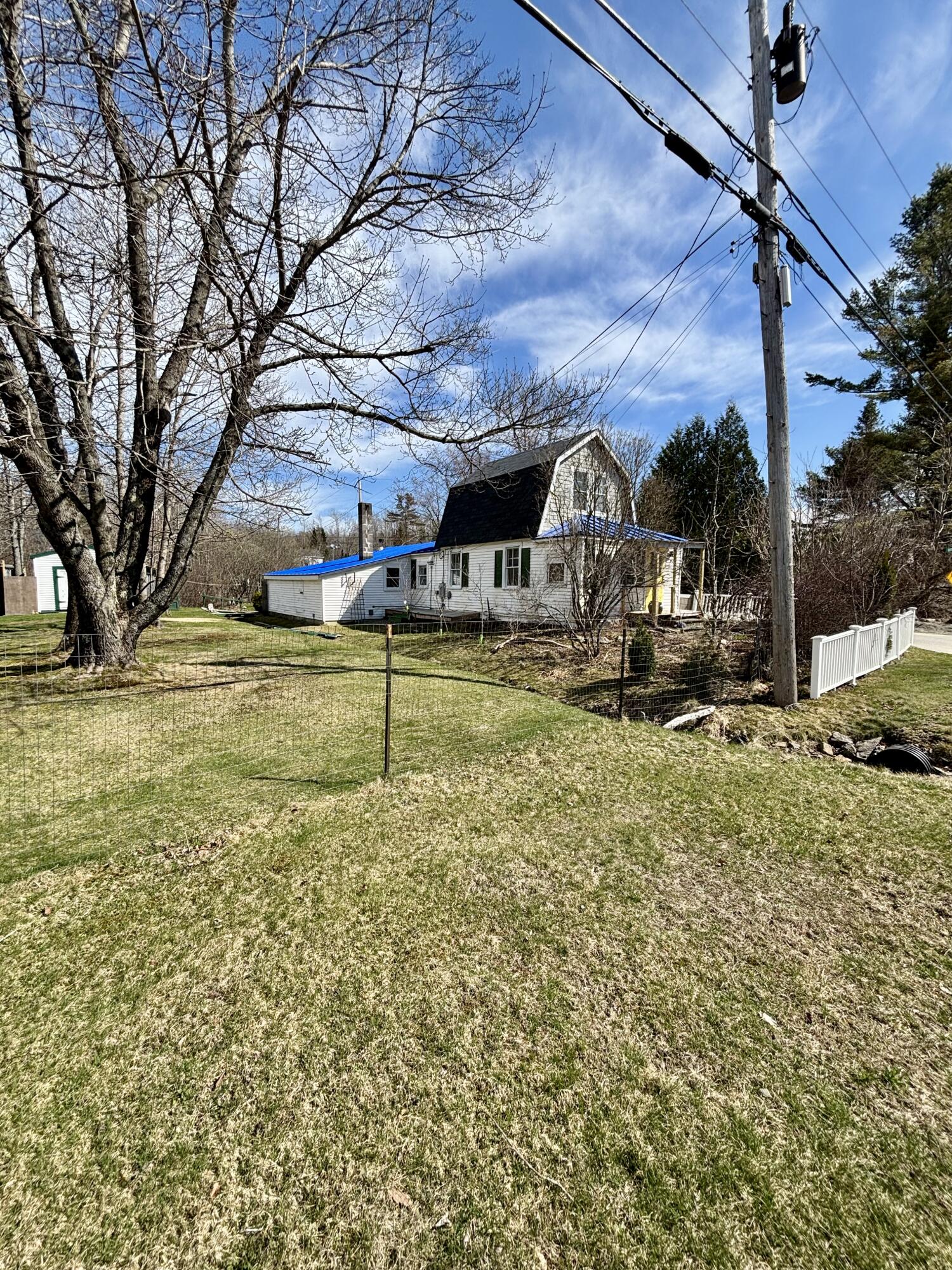 2 Bridges Road