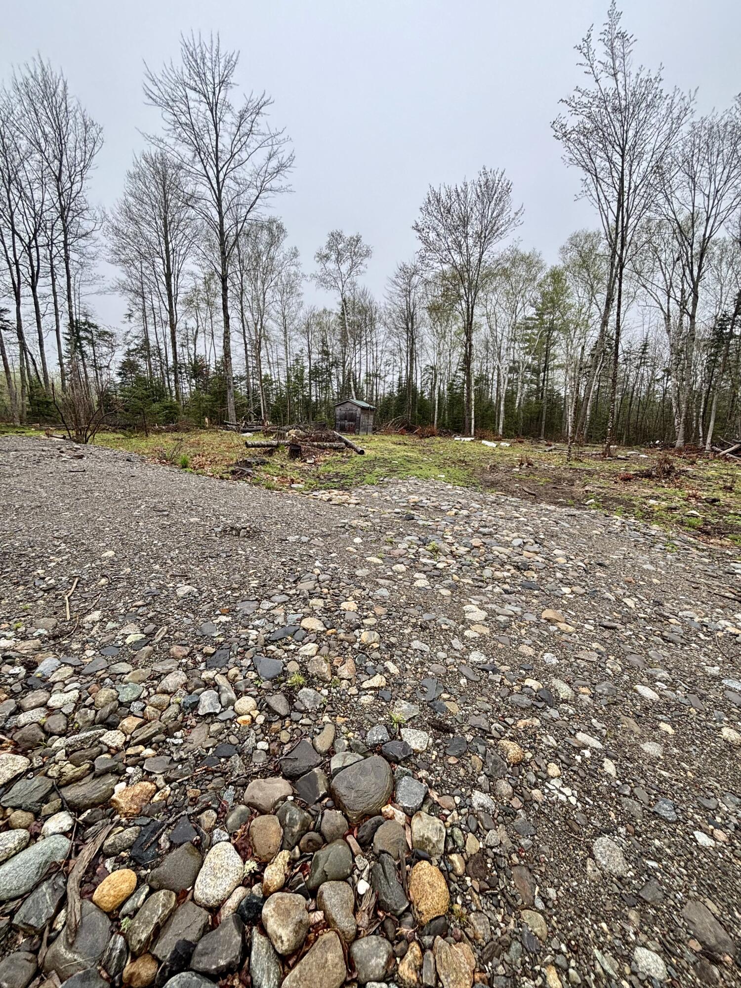 352 Gardiner Road