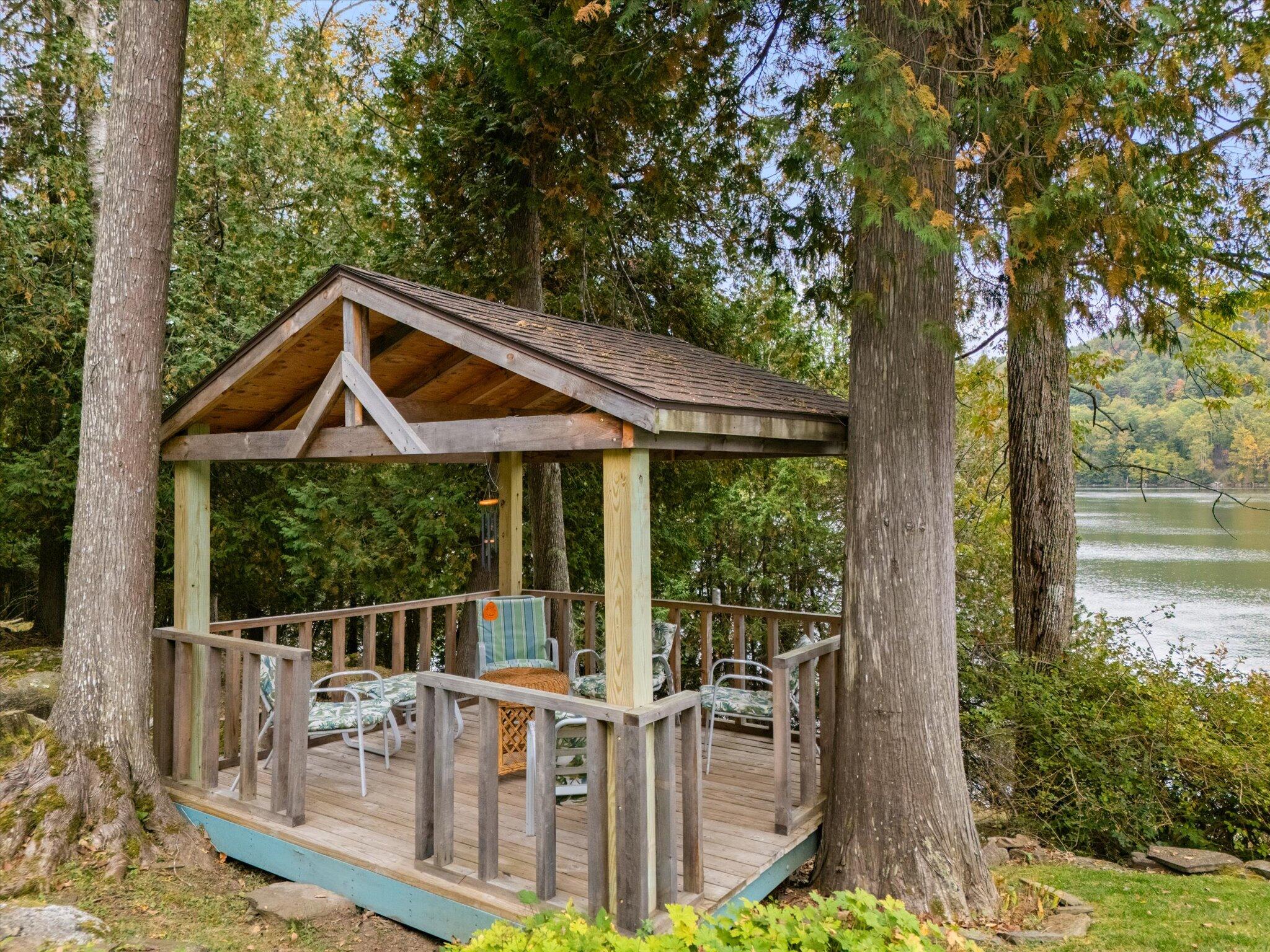 43 Verona Park