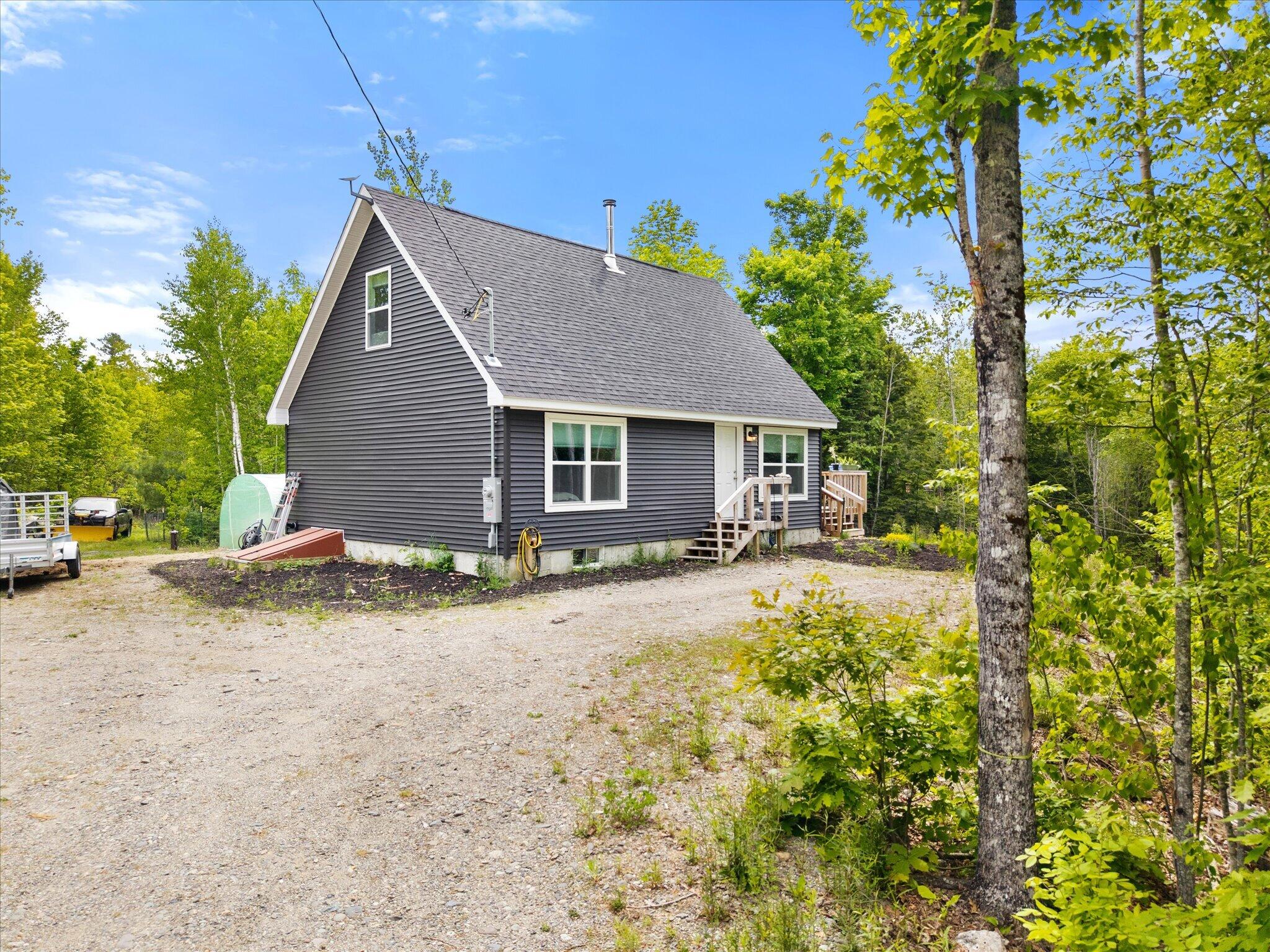 89 Wickett Farm Road
