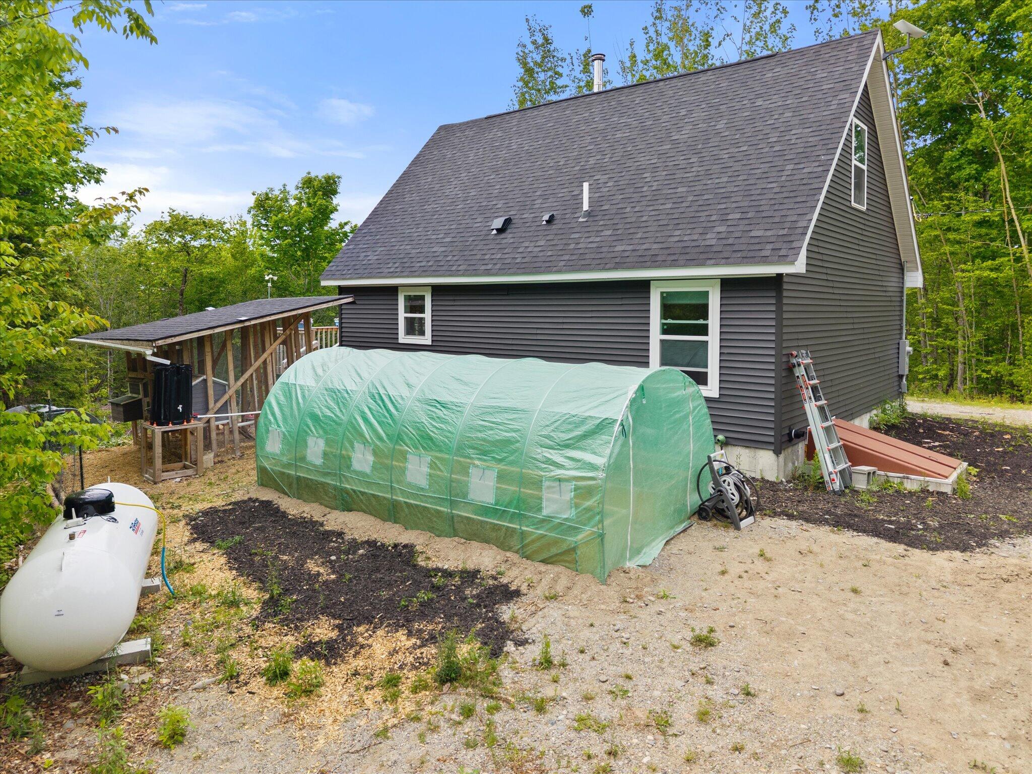 89 Wickett Farm Road