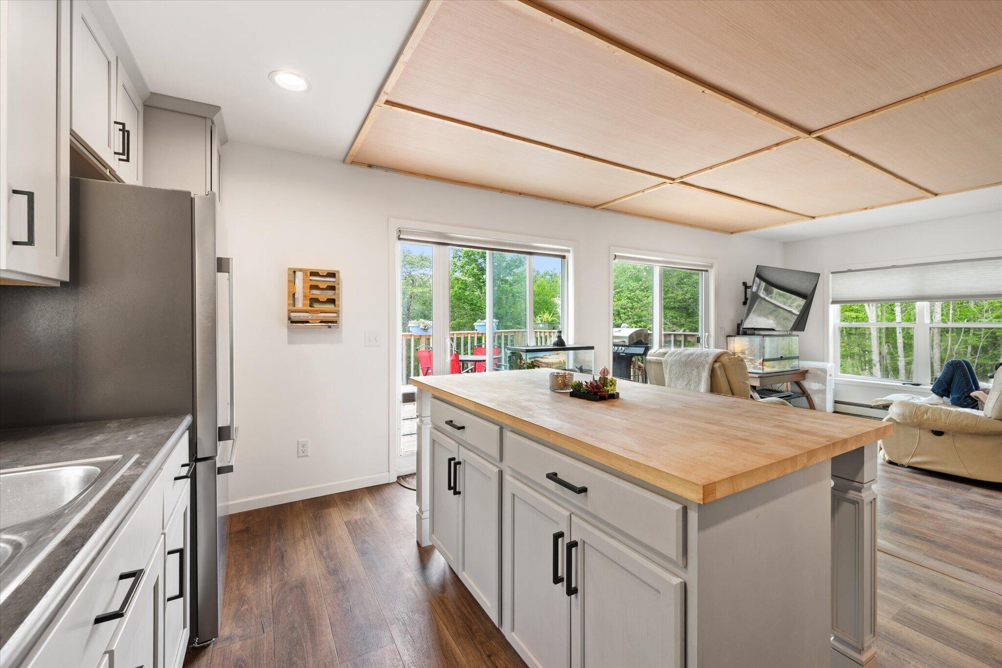 89 Wickett Farm Road
