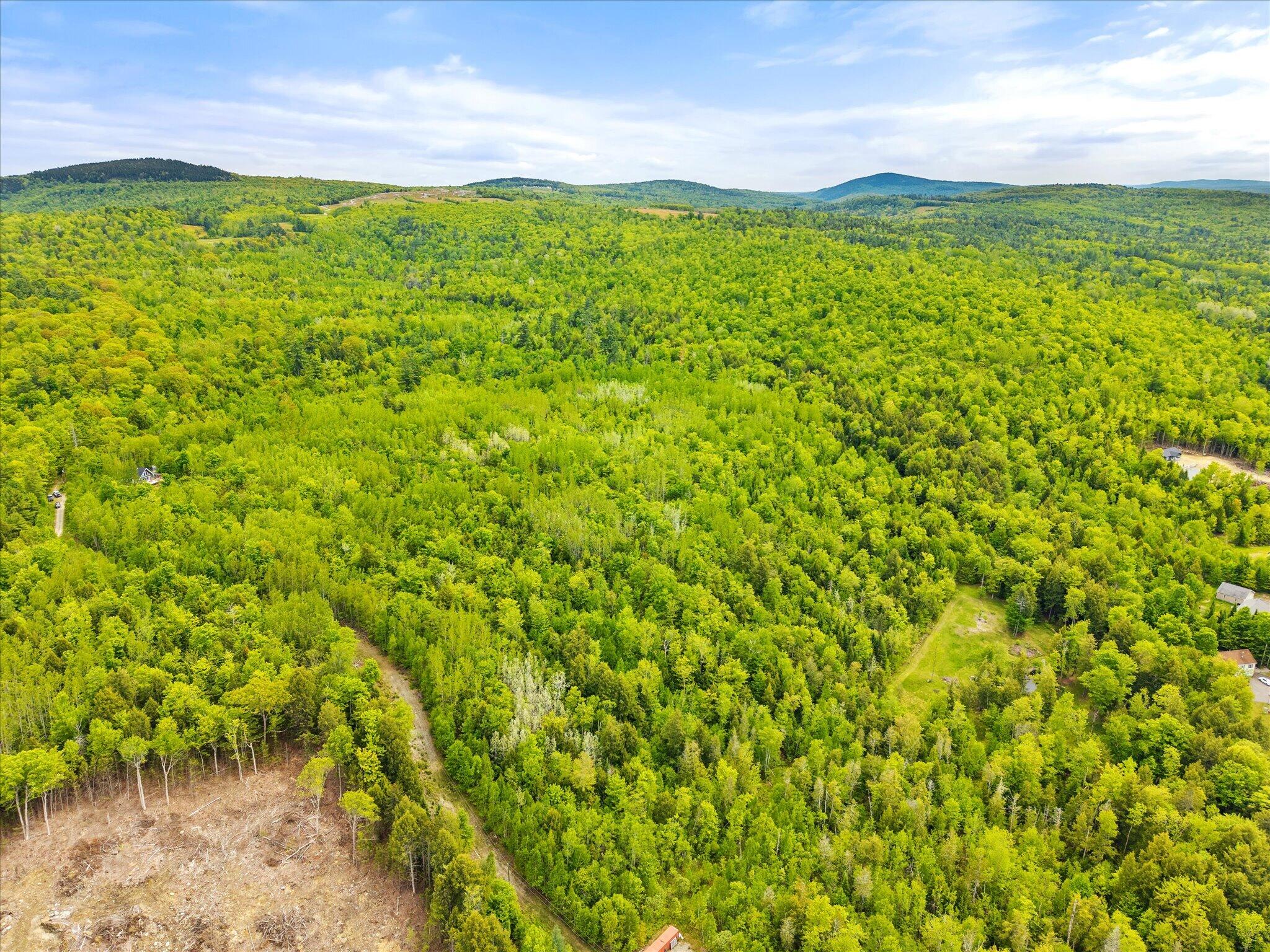 89 Wickett Farm Road