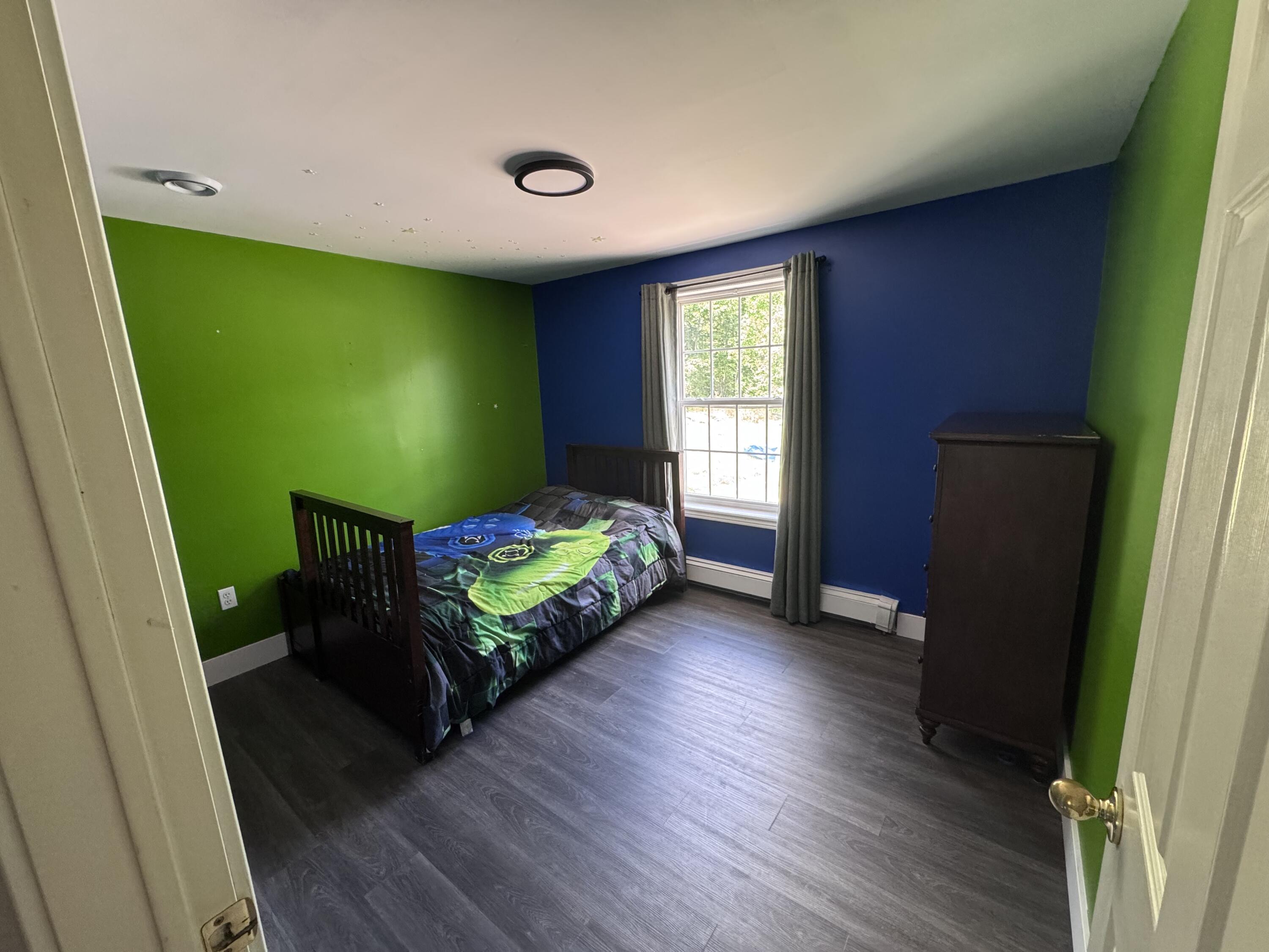1058 Pleasant Street