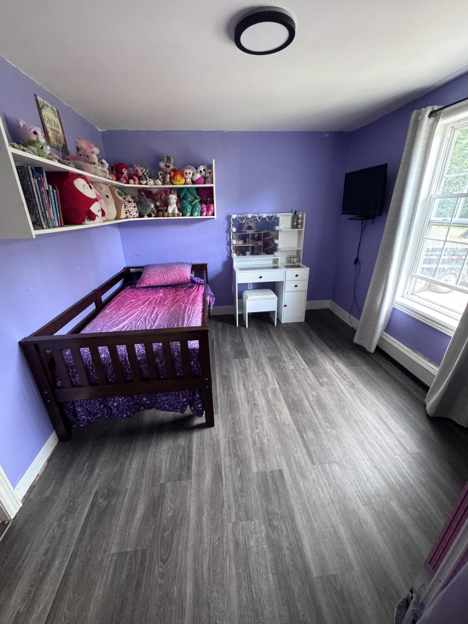 1058 Pleasant Street