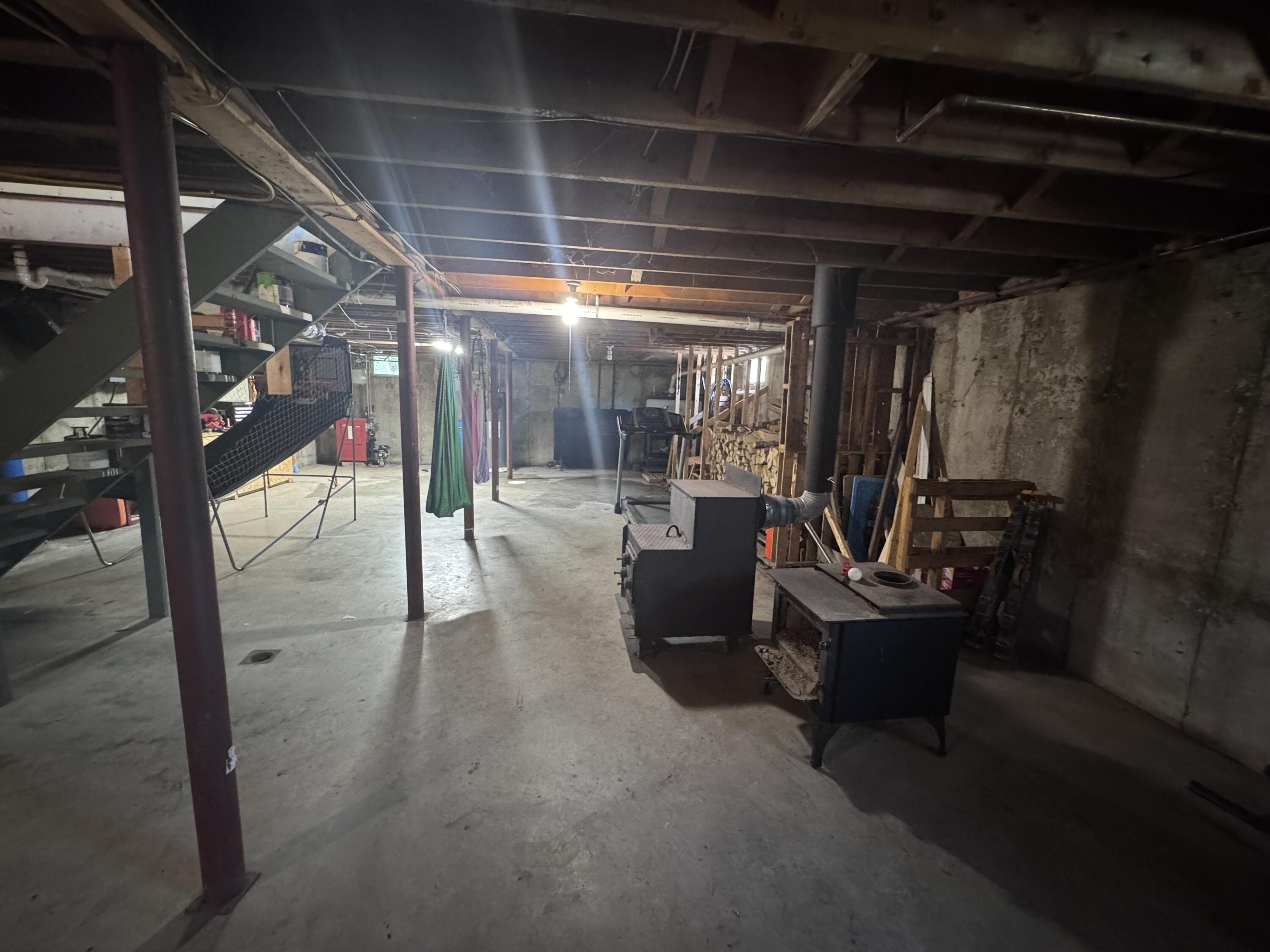 1058 Pleasant Street