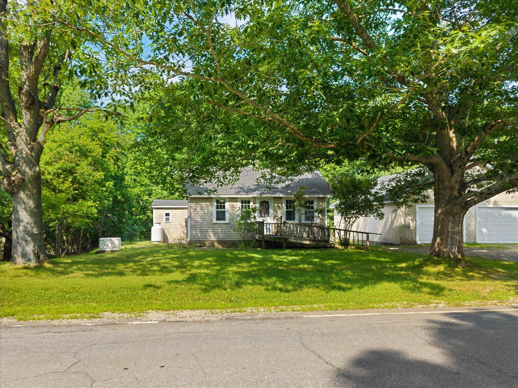 67 W Side Drive