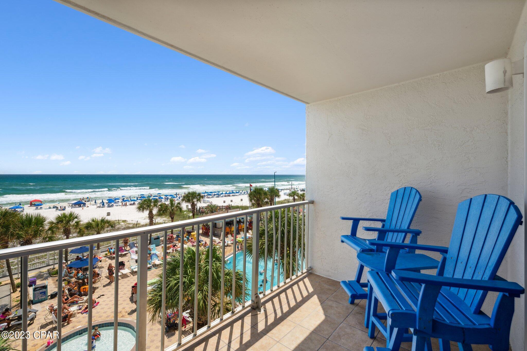 8743 Thomas Drive 423