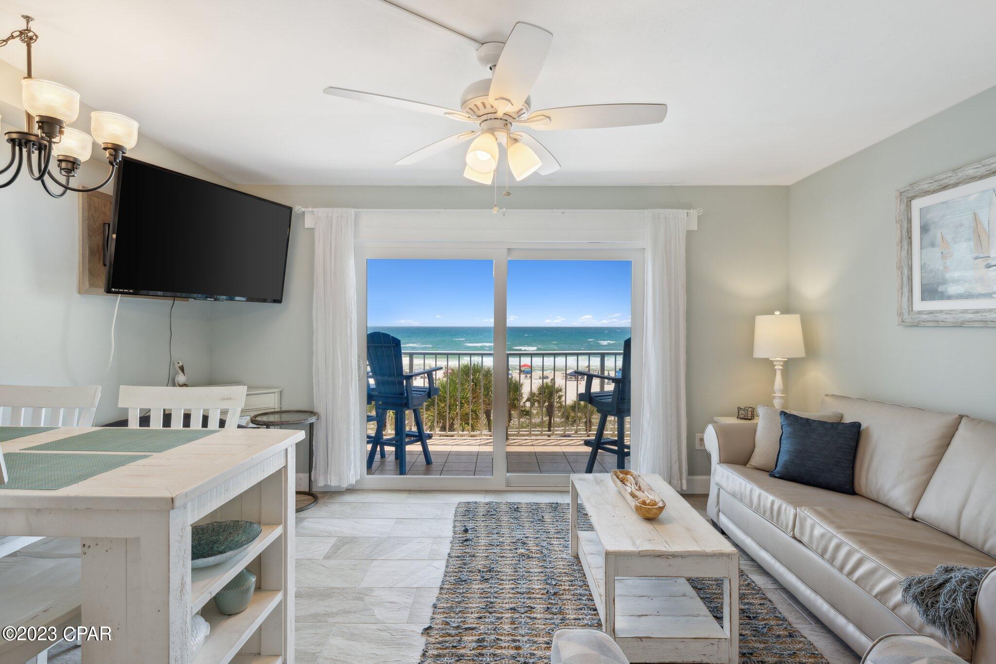 8743 Thomas Drive 423