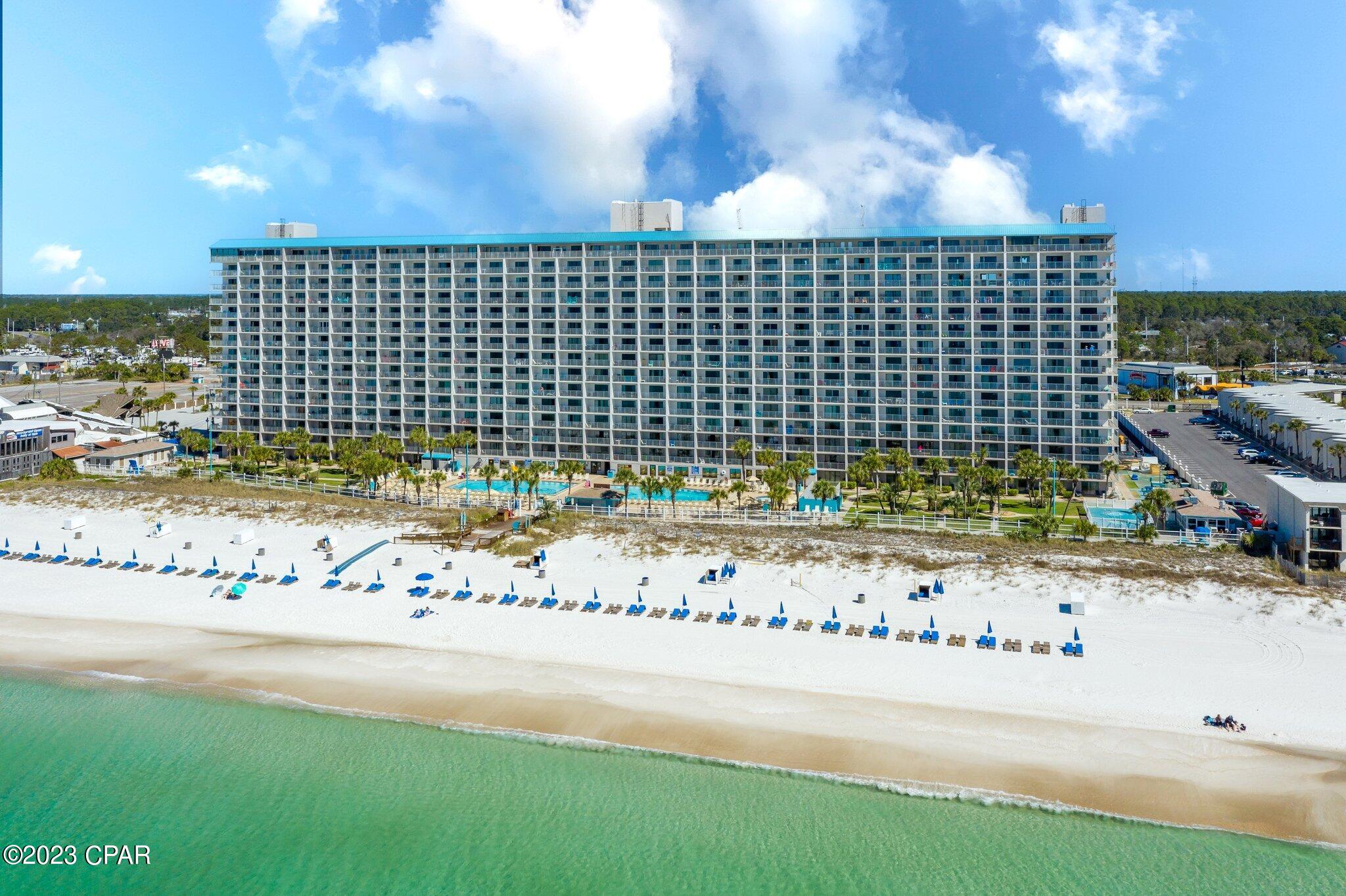 8743 Thomas Drive 423