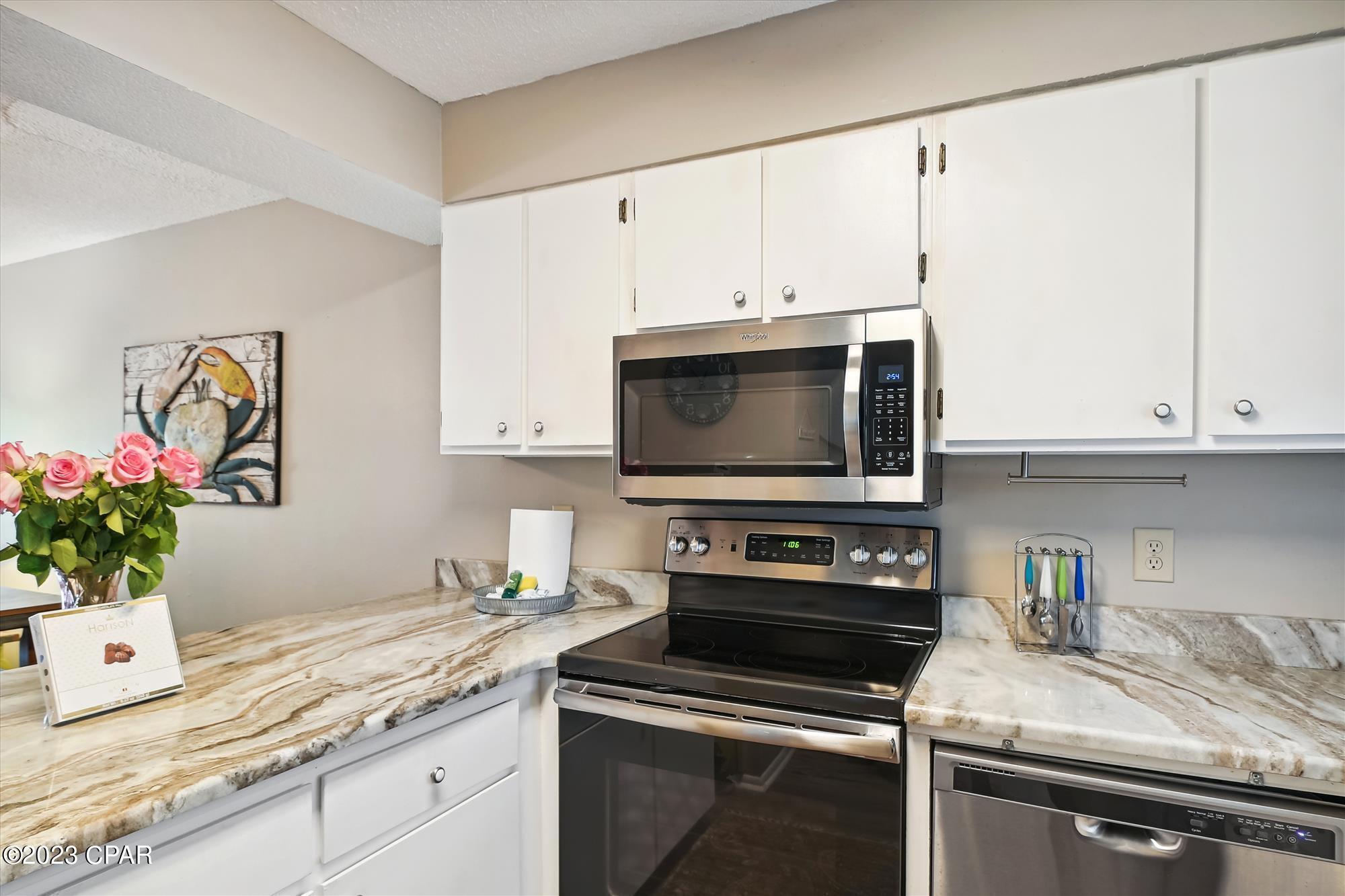 17620 Front Beach J4