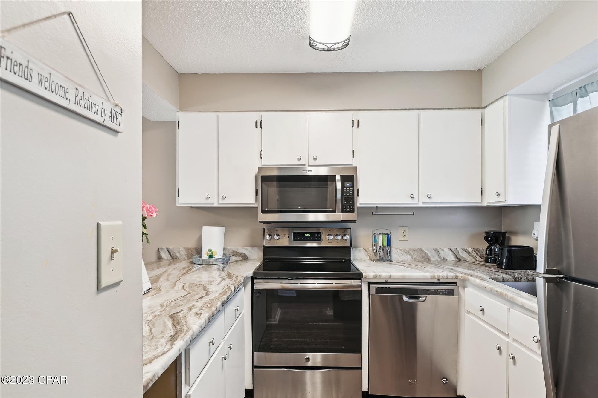 17620 Front Beach J4