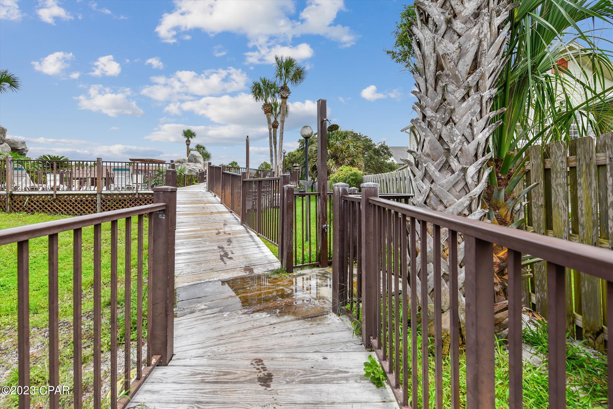 17620 Front Beach J4