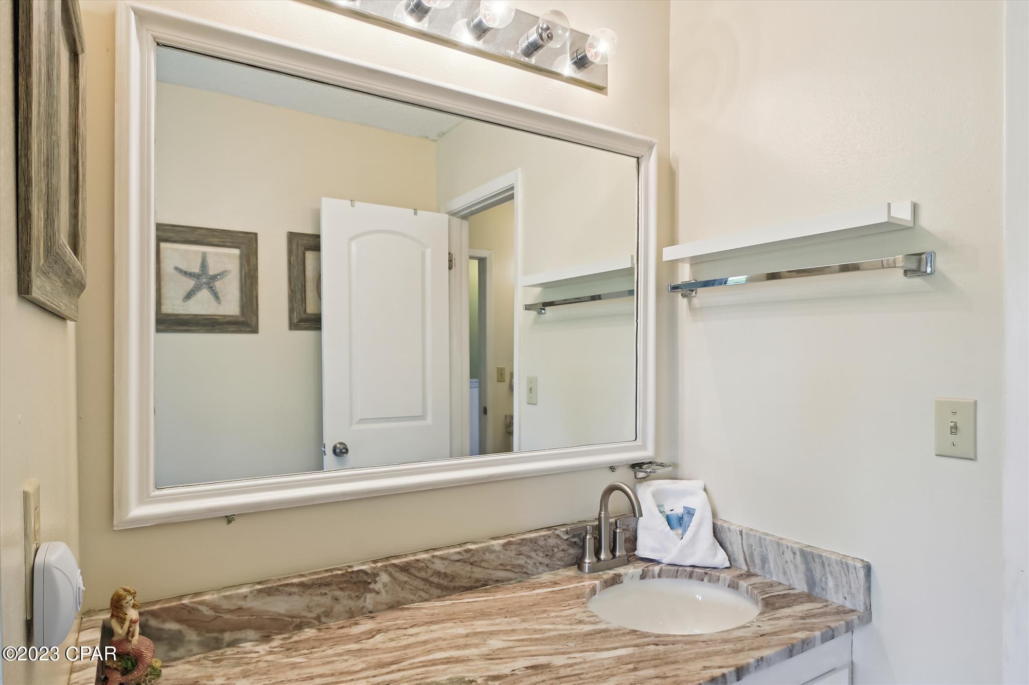 17620 Front Beach J4