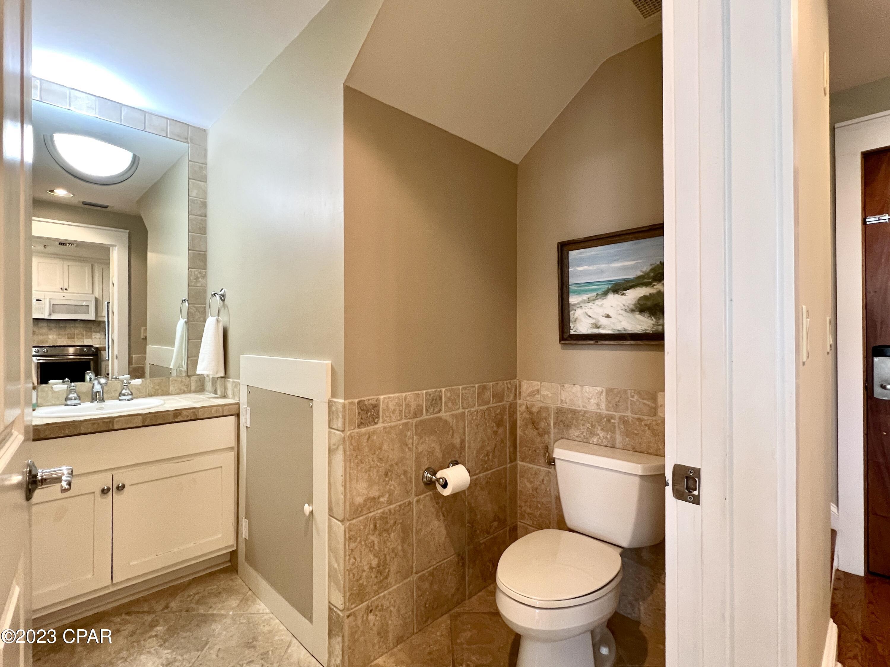 105 Carillon Market Street 301