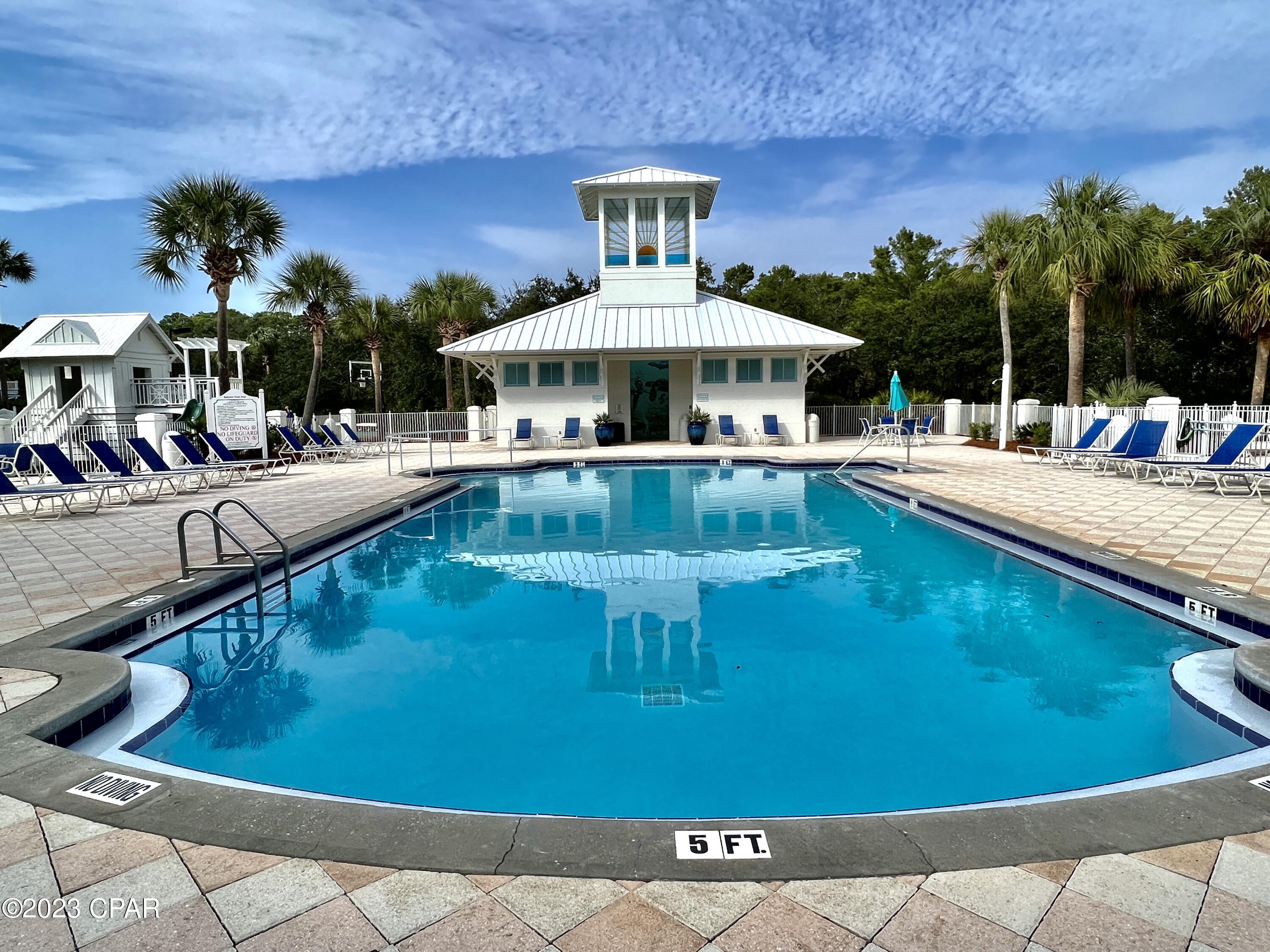 105 Carillon Market Street 301