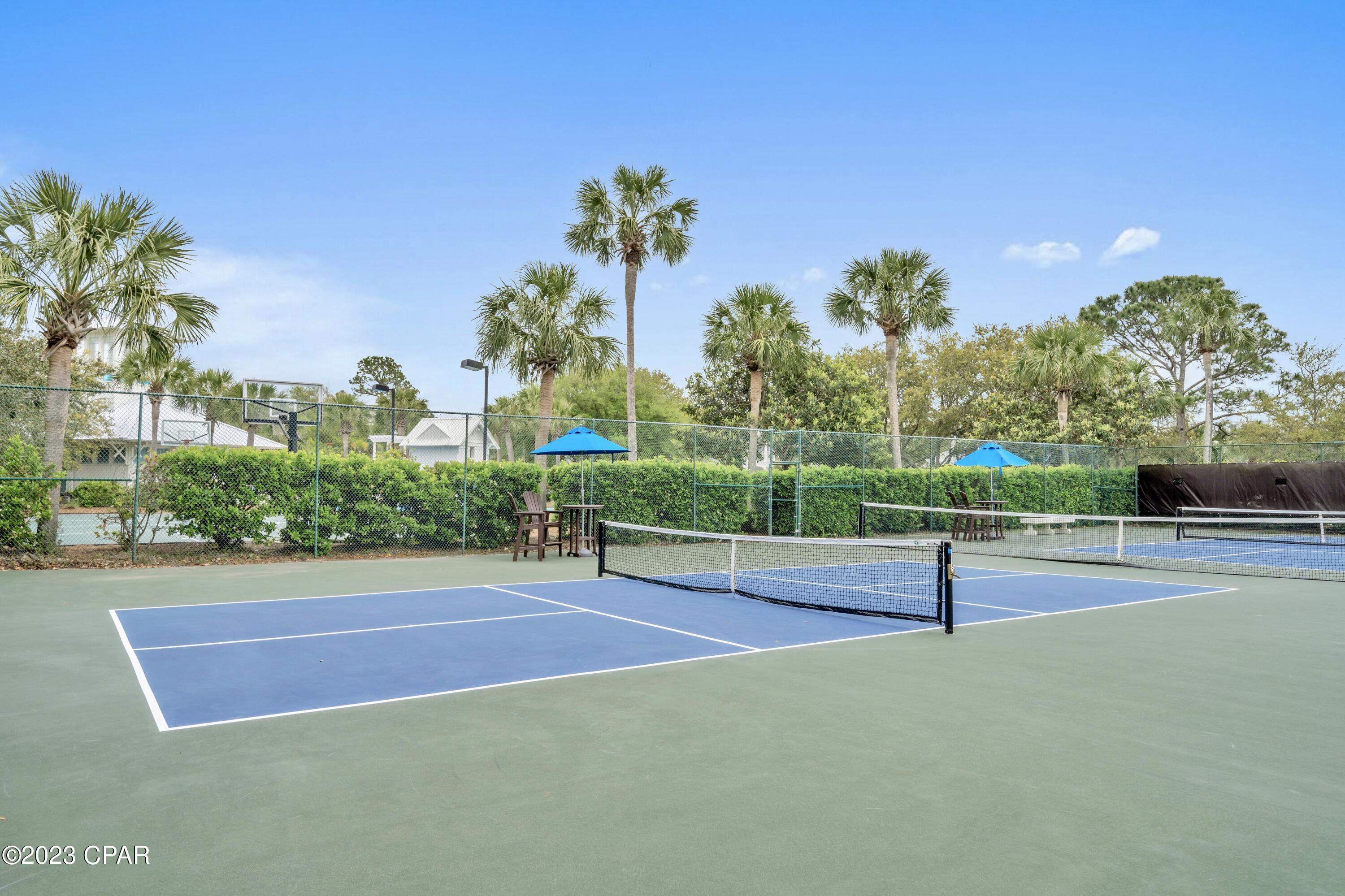 105 Carillon Market Street 301