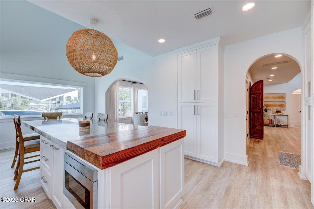 1520 Trout Lane